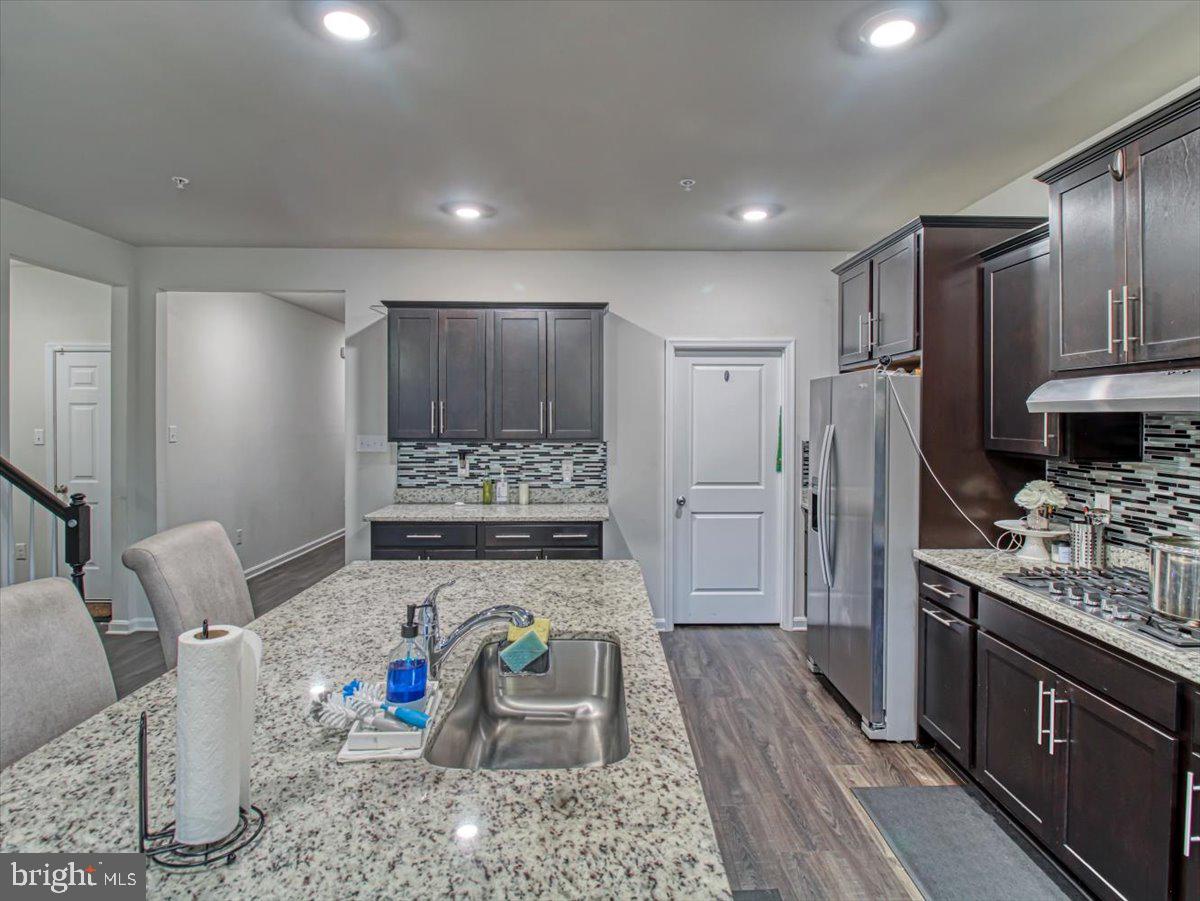 WESTVIEW SOUTH - Residential