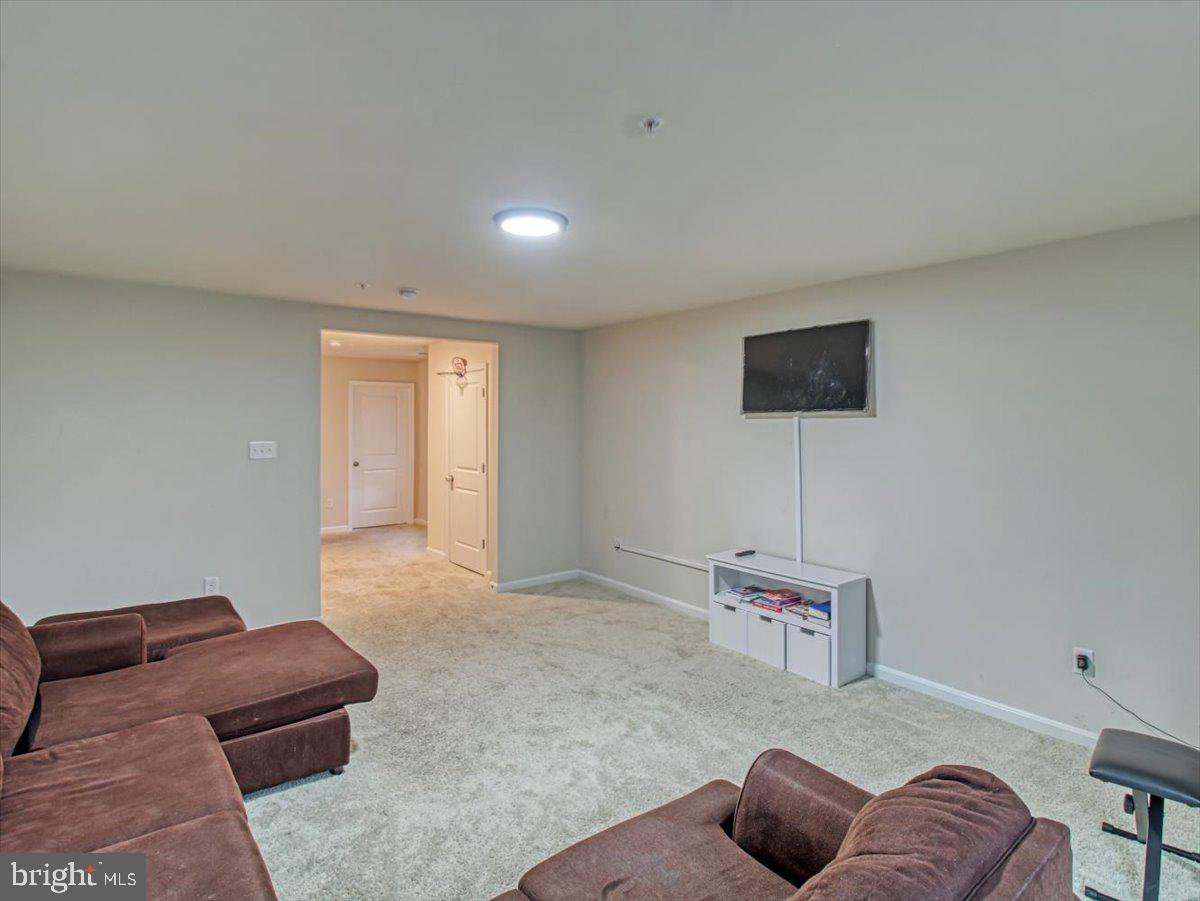 WESTVIEW SOUTH - Residential