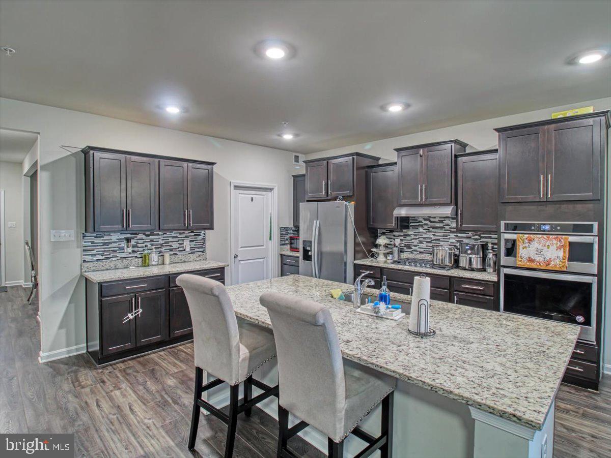 WESTVIEW SOUTH - Residential