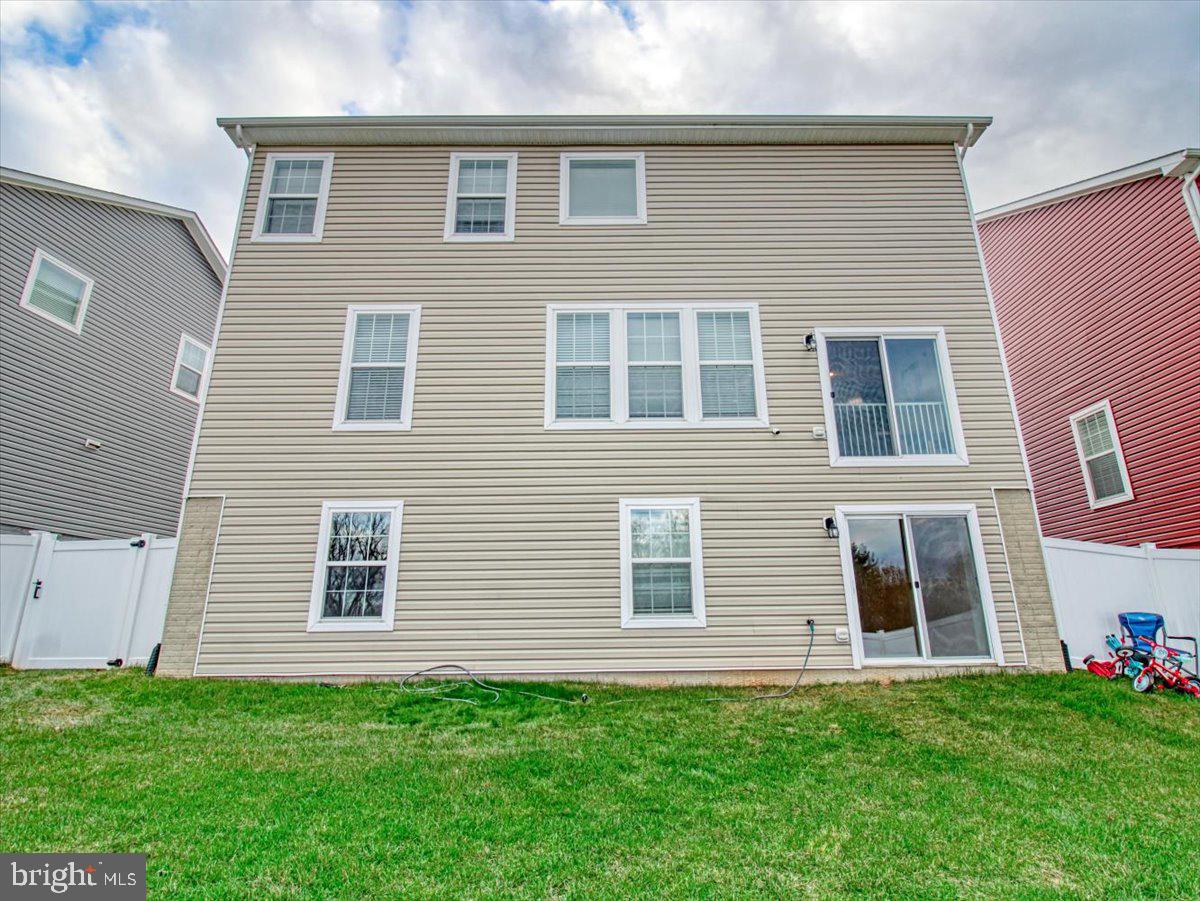 WESTVIEW SOUTH - Residential