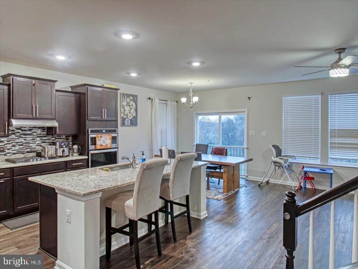 WESTVIEW SOUTH - Residential