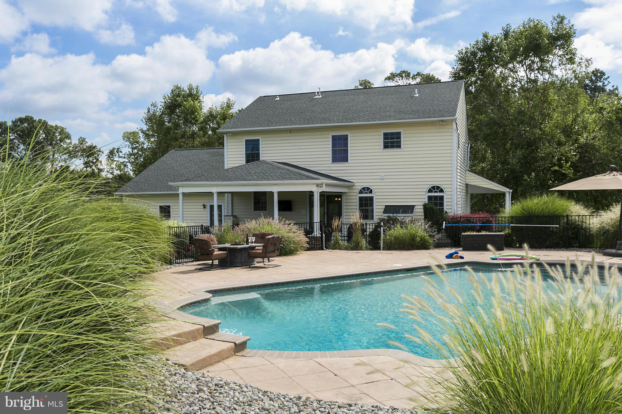 HARPERS CHOICE - Residential