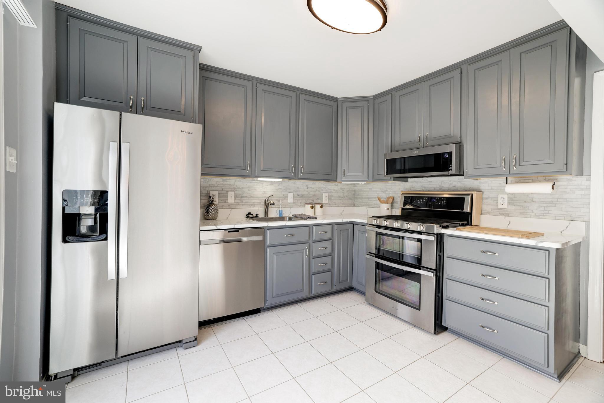 KINGS PARK WEST - Residential