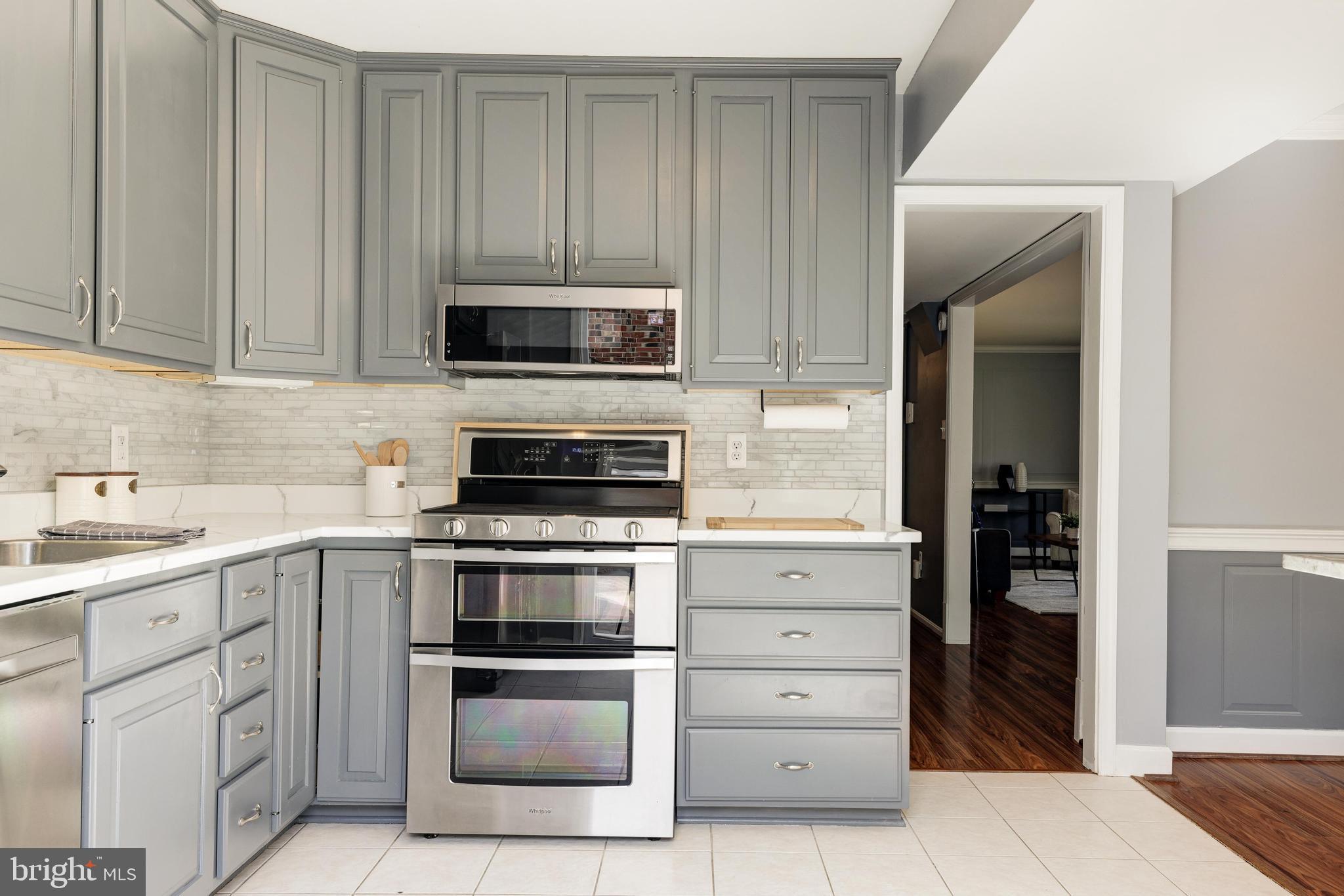 KINGS PARK WEST - Residential