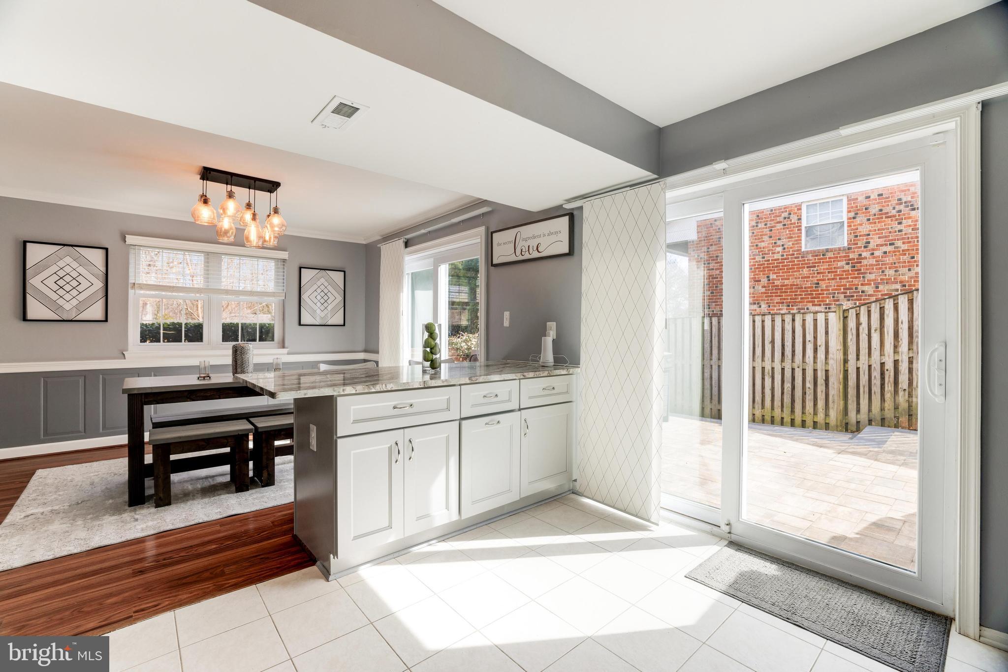 KINGS PARK WEST - Residential