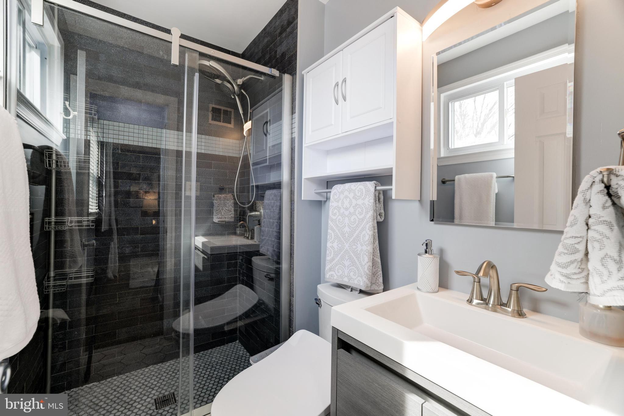 KINGS PARK WEST - Residential