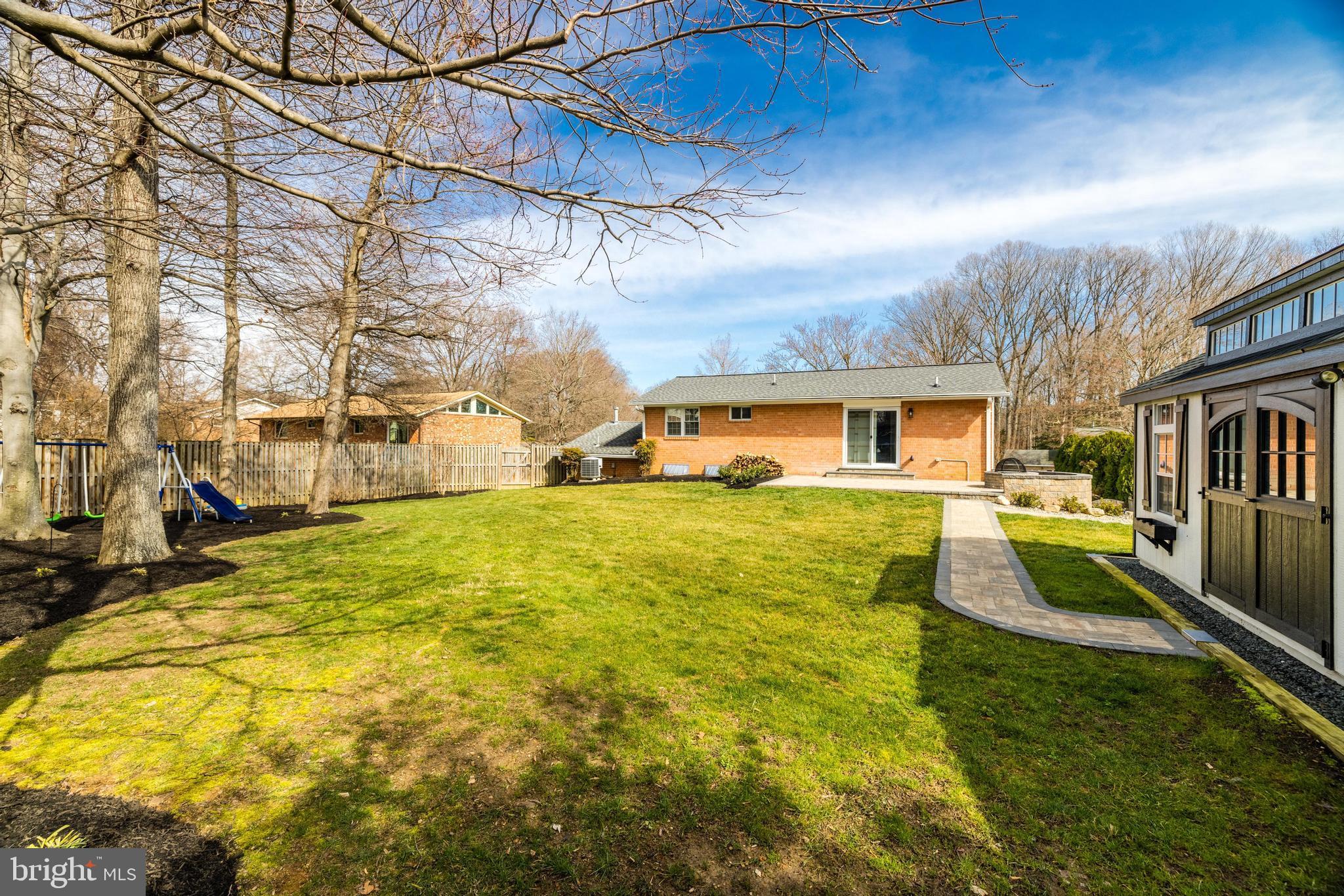 KINGS PARK WEST - Residential