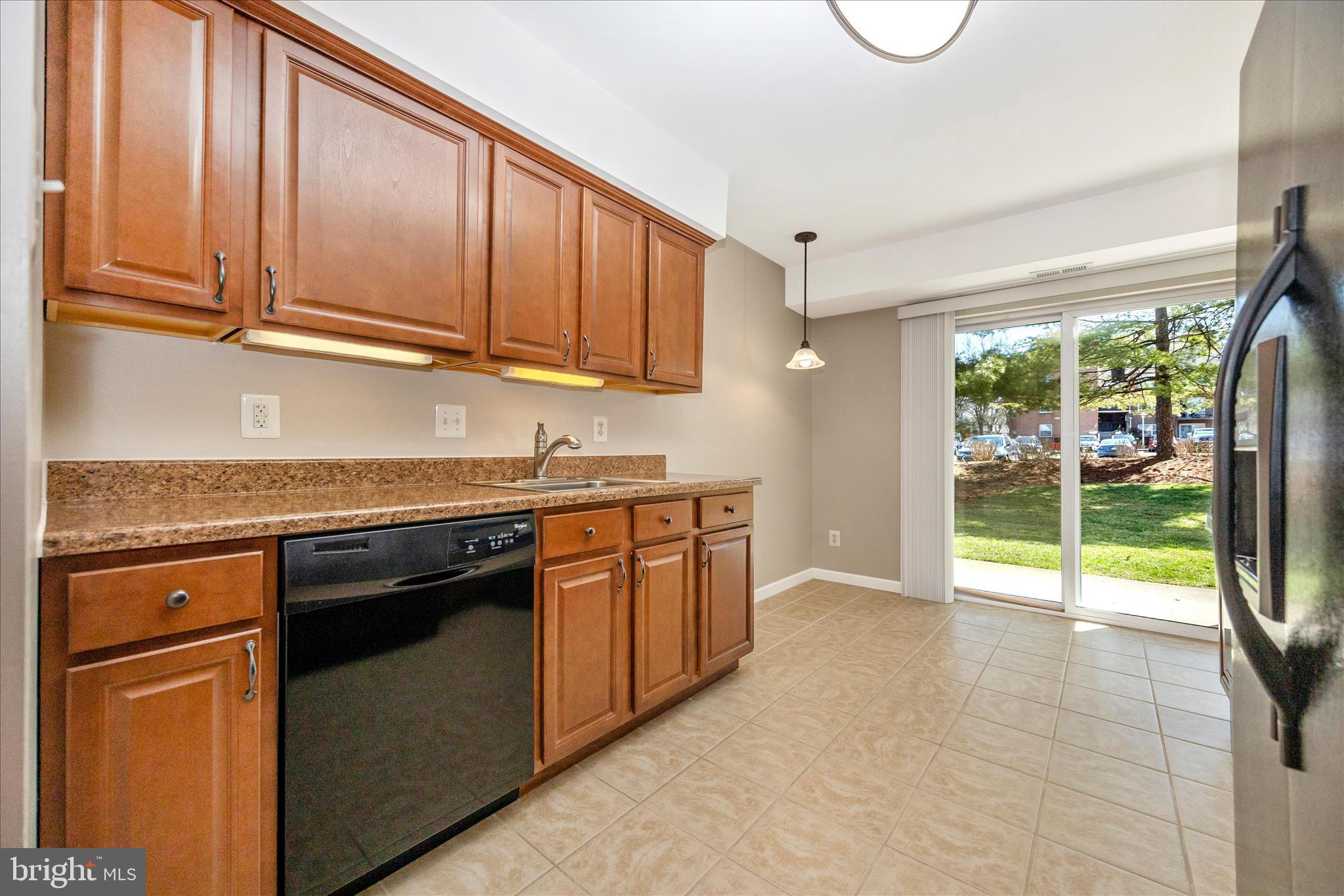 GLADE TOWN - Residential