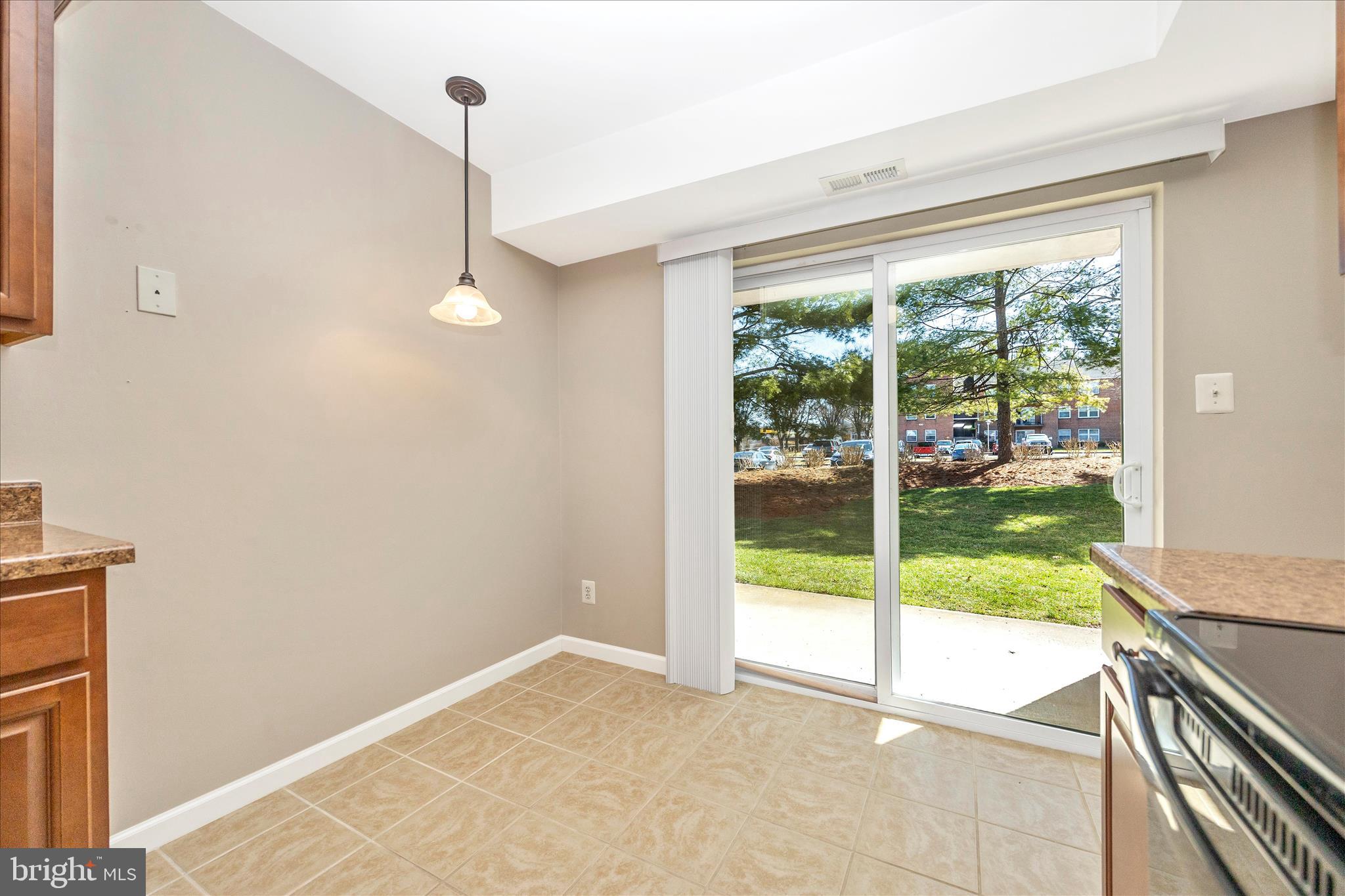 GLADE TOWN - Residential