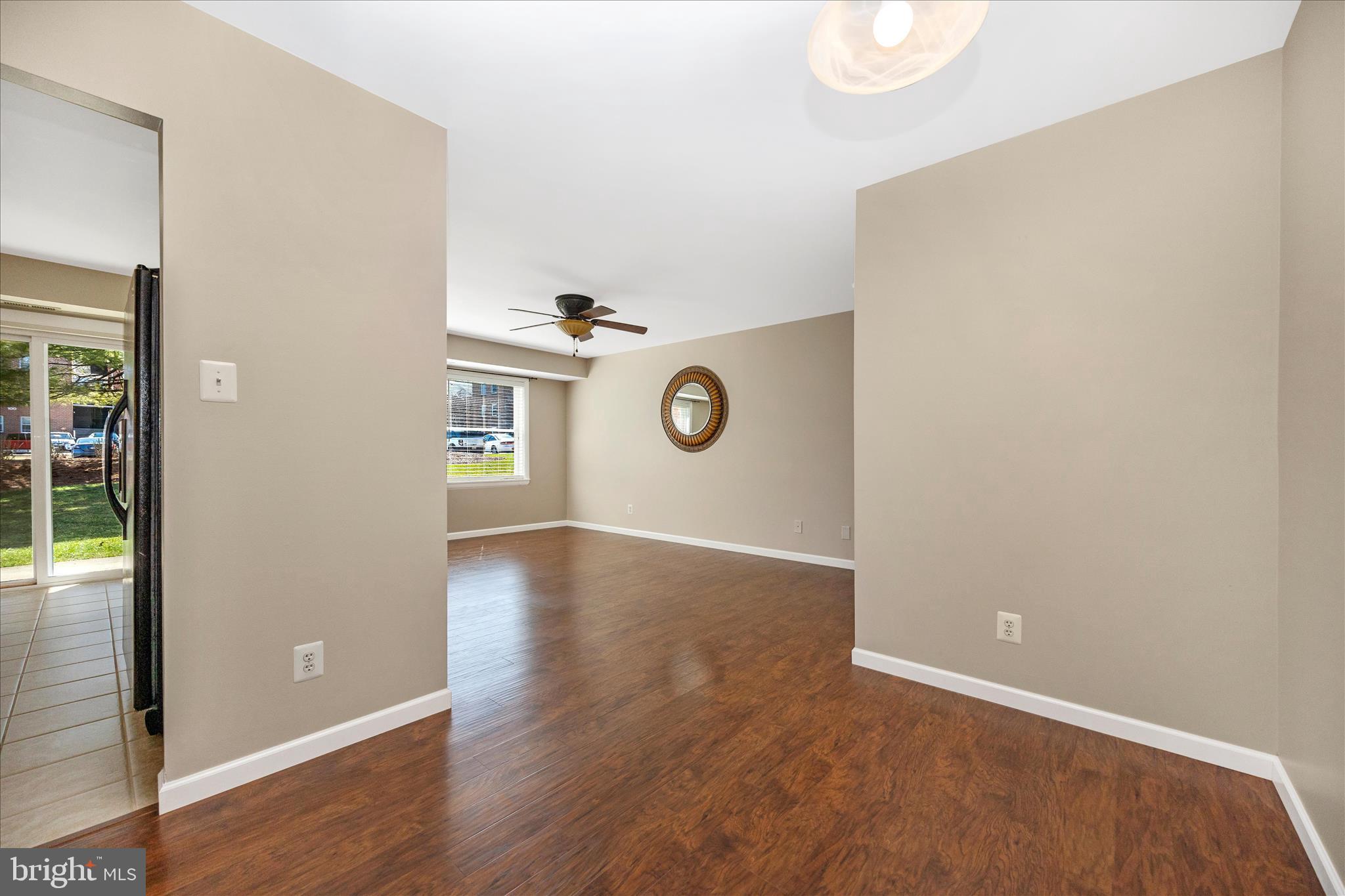 GLADE TOWN - Residential