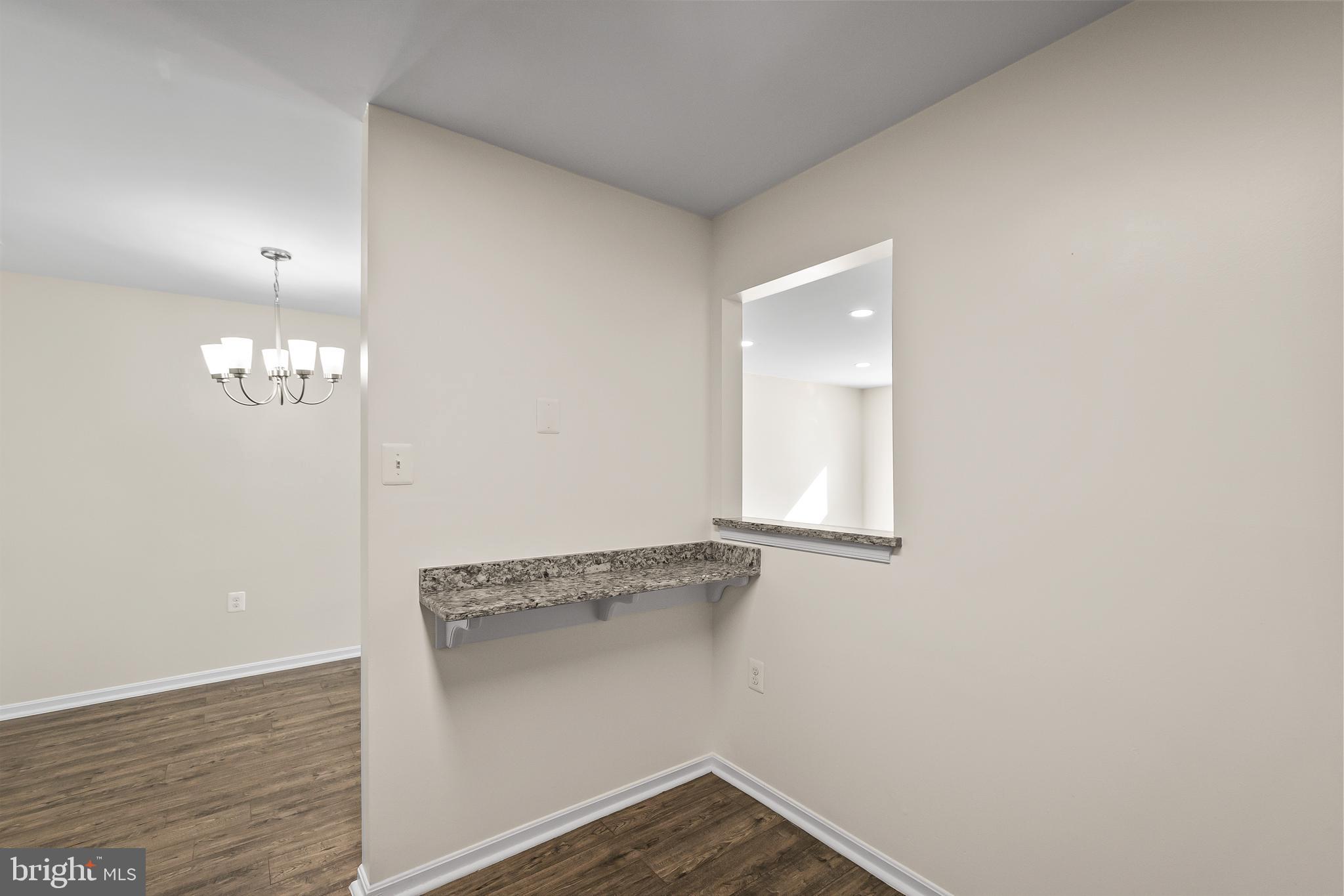 STONINGTON CONDOMINIUMS - Residential