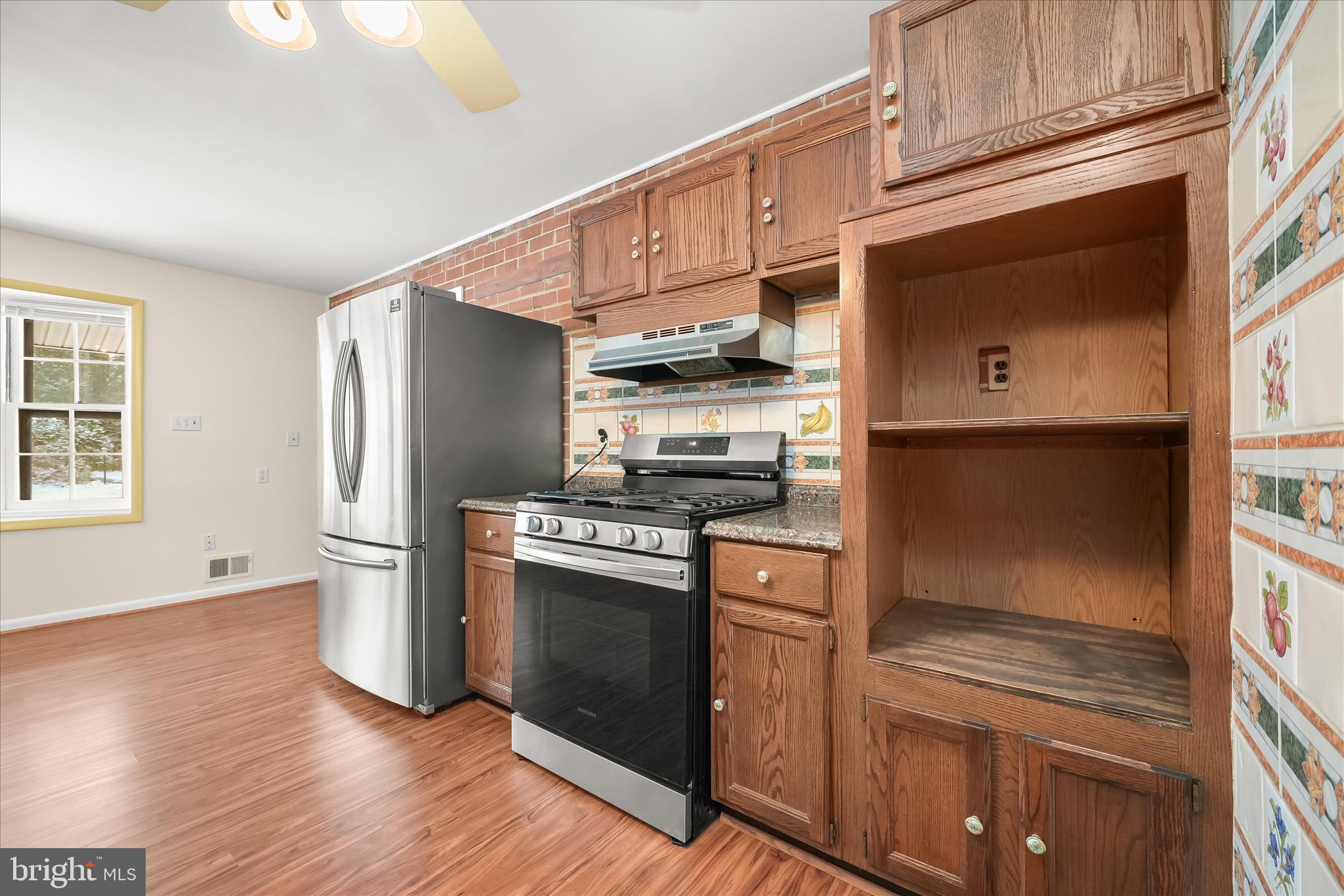 REGENCY ESTATES - Residential