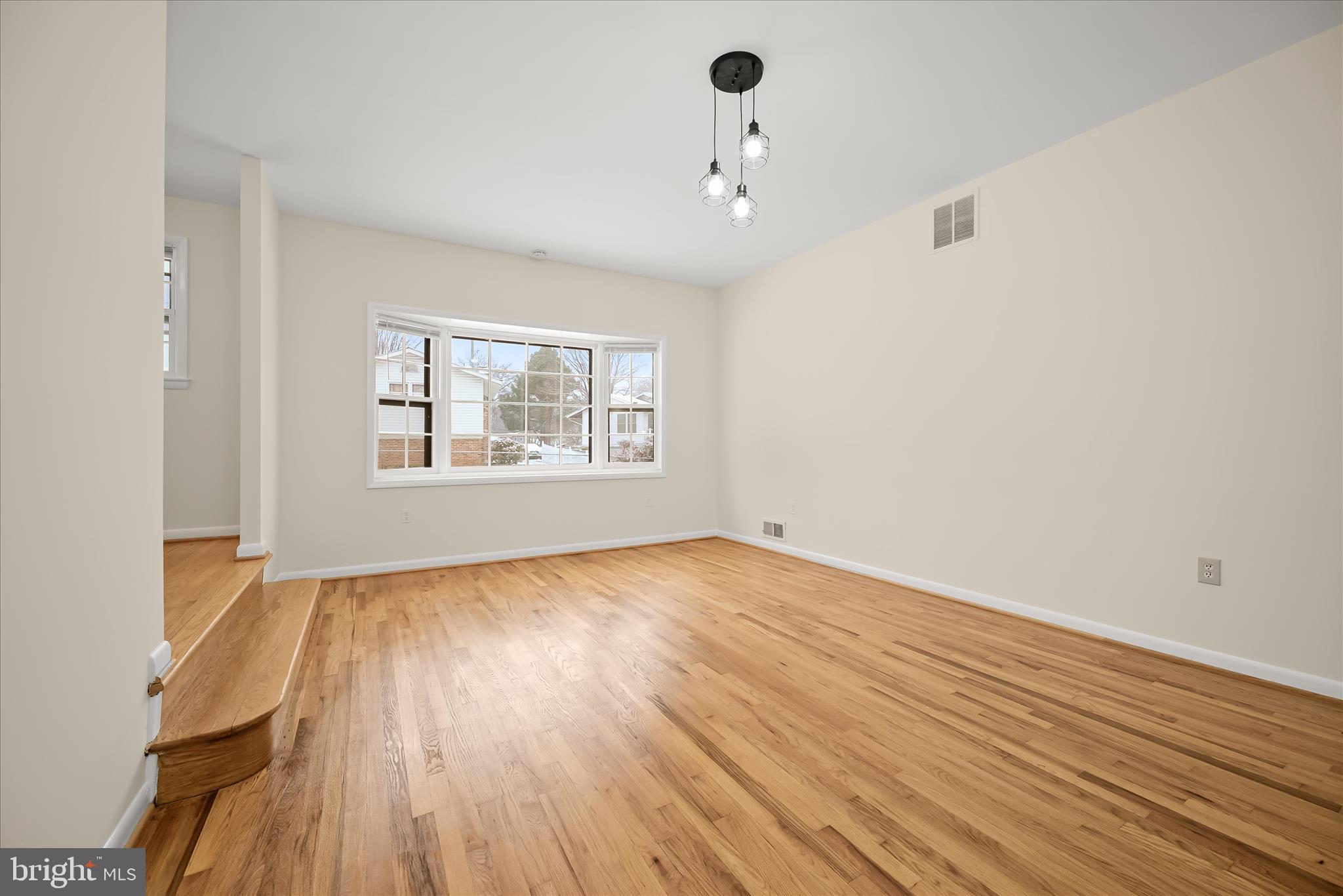 REGENCY ESTATES - Residential