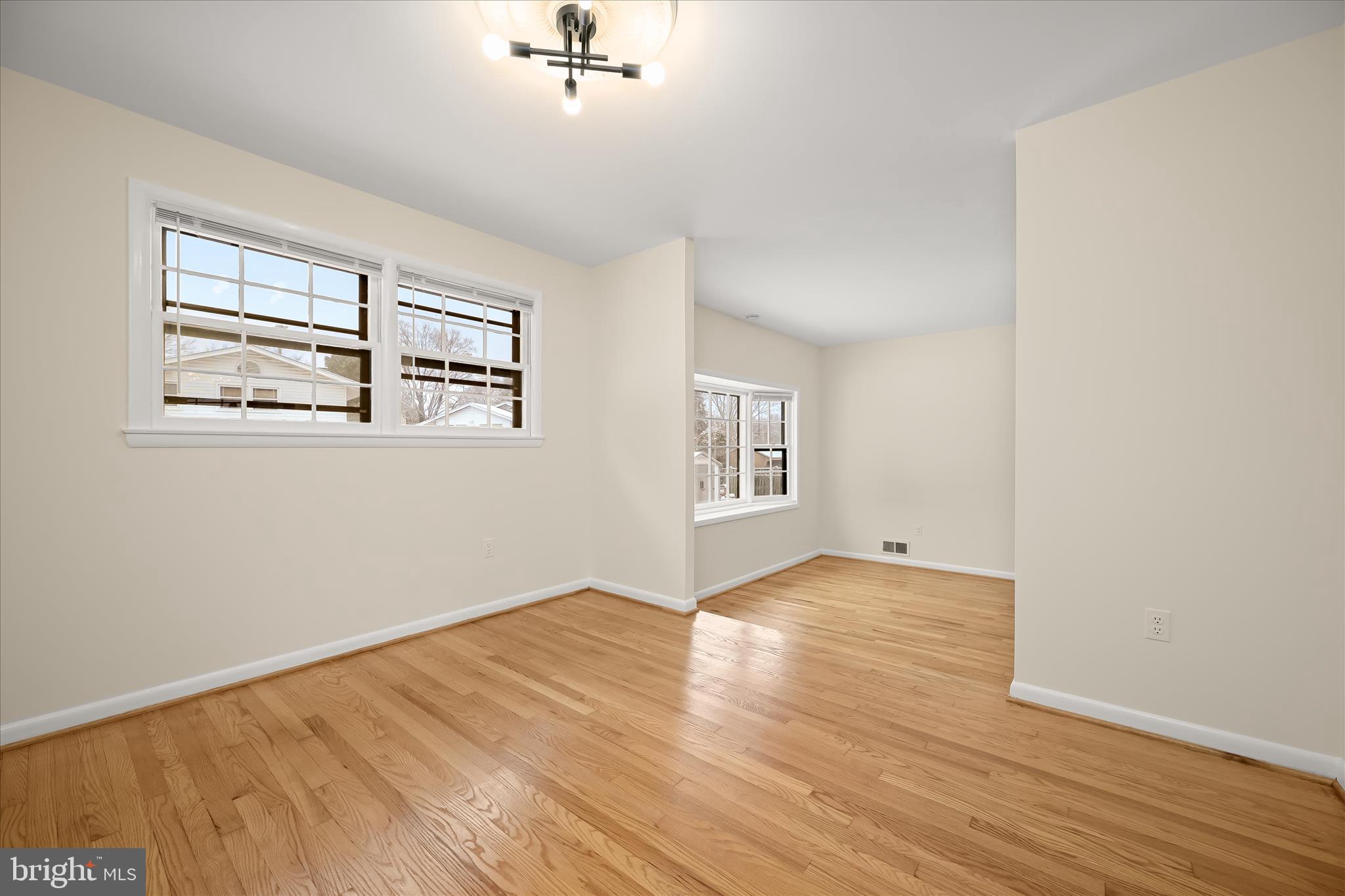 REGENCY ESTATES - Residential