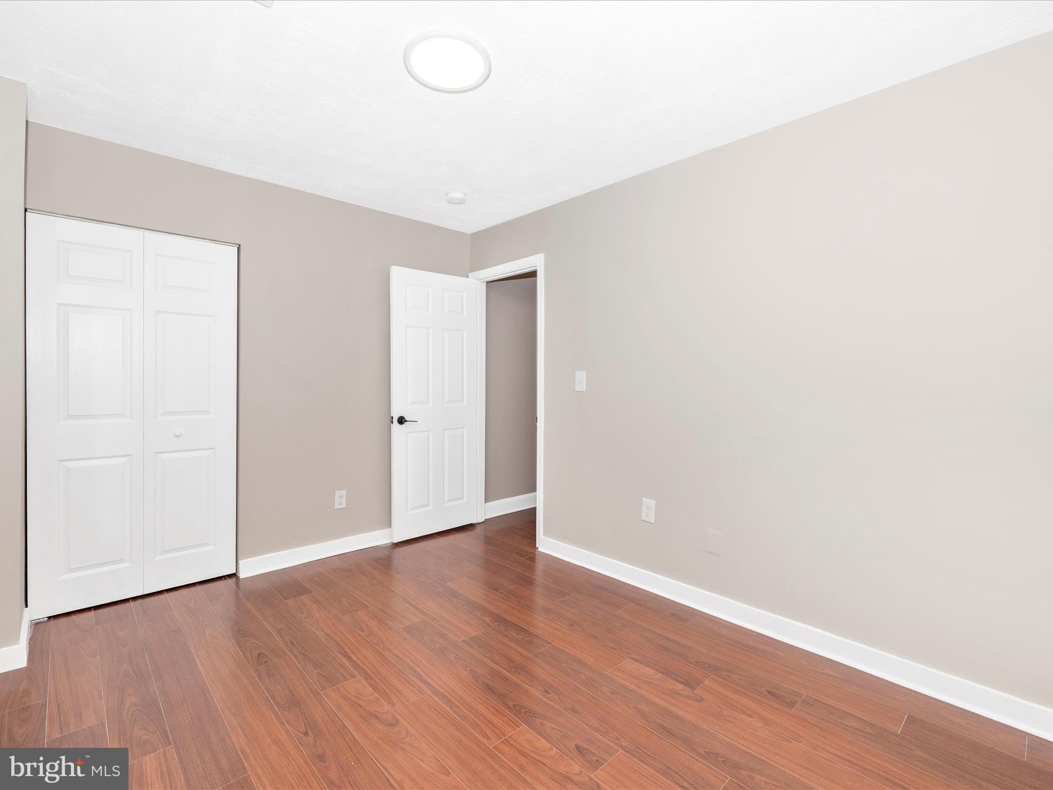 DAMASCUS OUTSIDE - Residential Lease