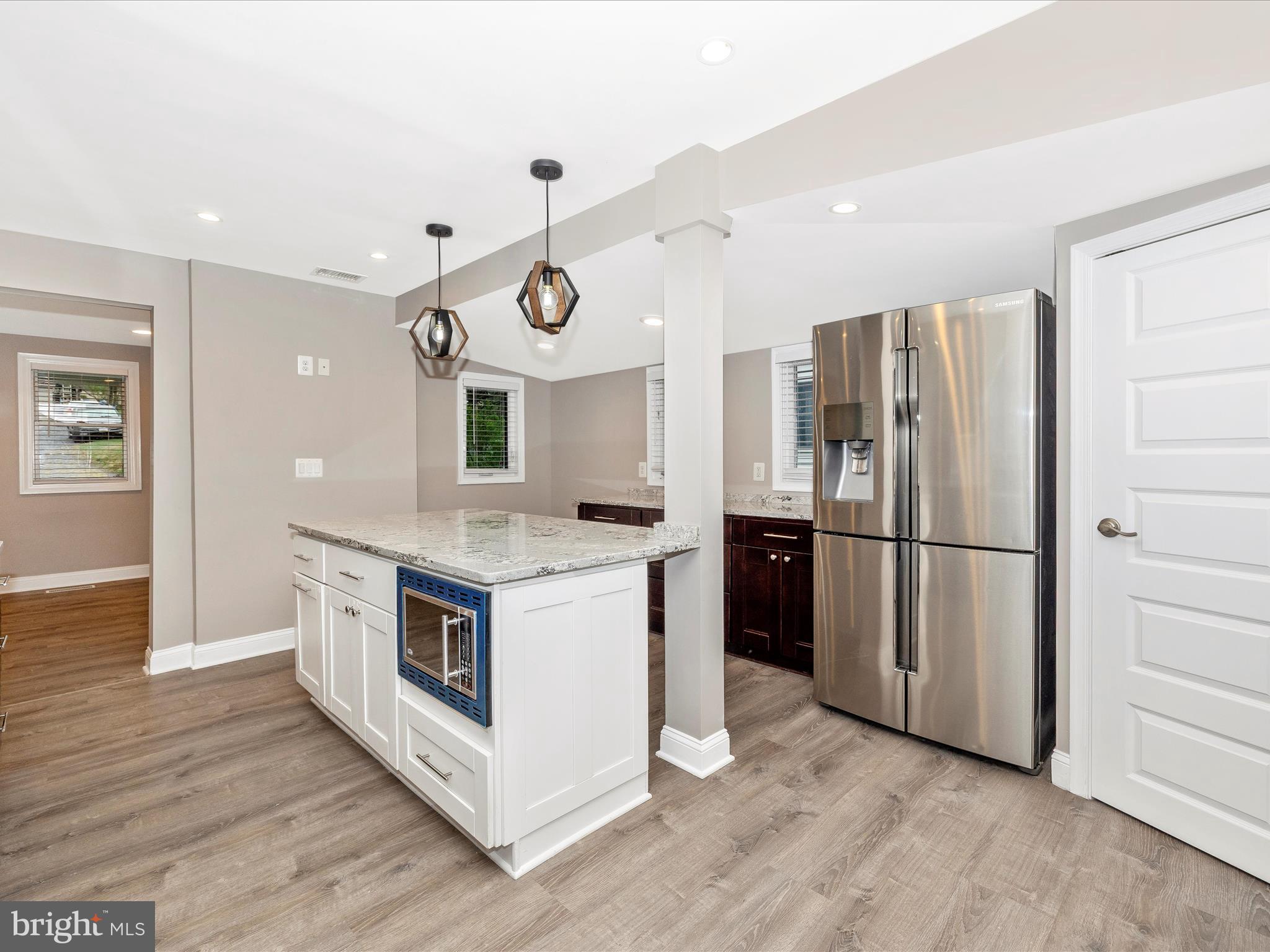 DAMASCUS OUTSIDE - Residential Lease