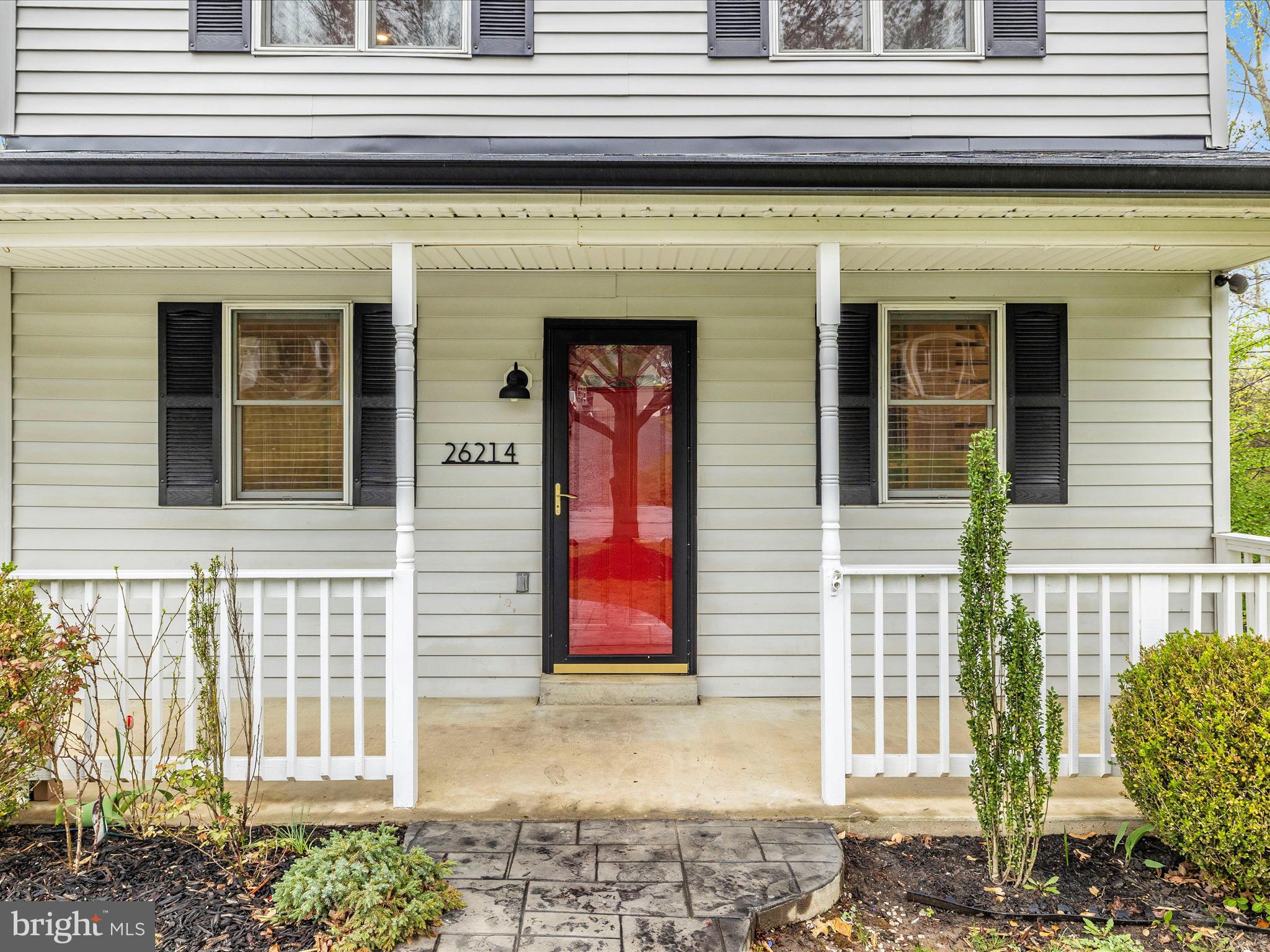 DAMASCUS OUTSIDE - Residential Lease