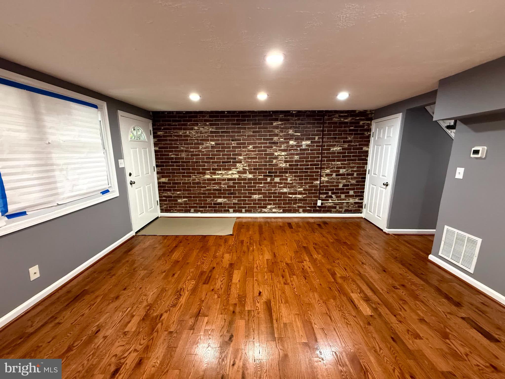 RIVERVIEW - Residential