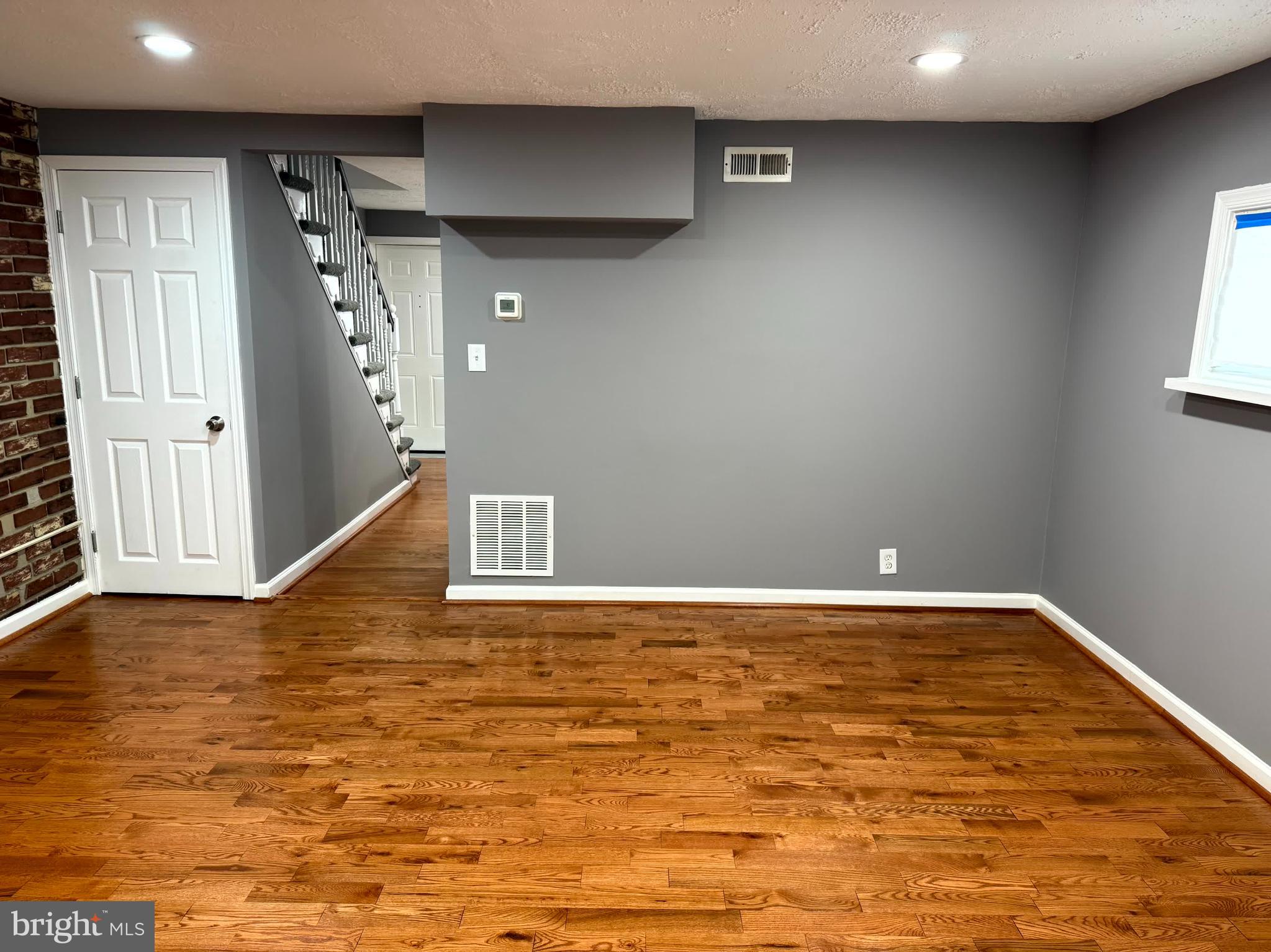 RIVERVIEW - Residential