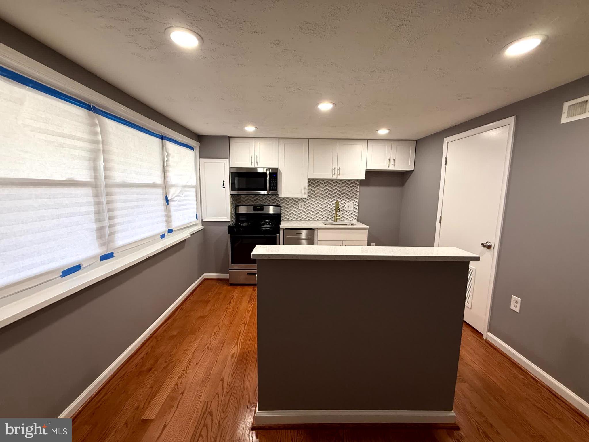 RIVERVIEW - Residential