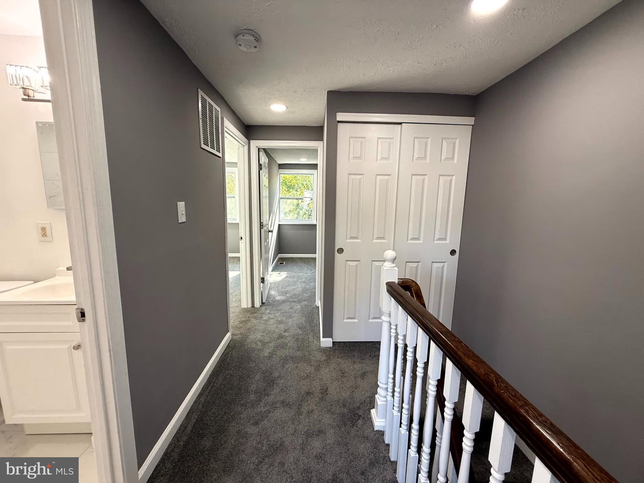 RIVERVIEW - Residential