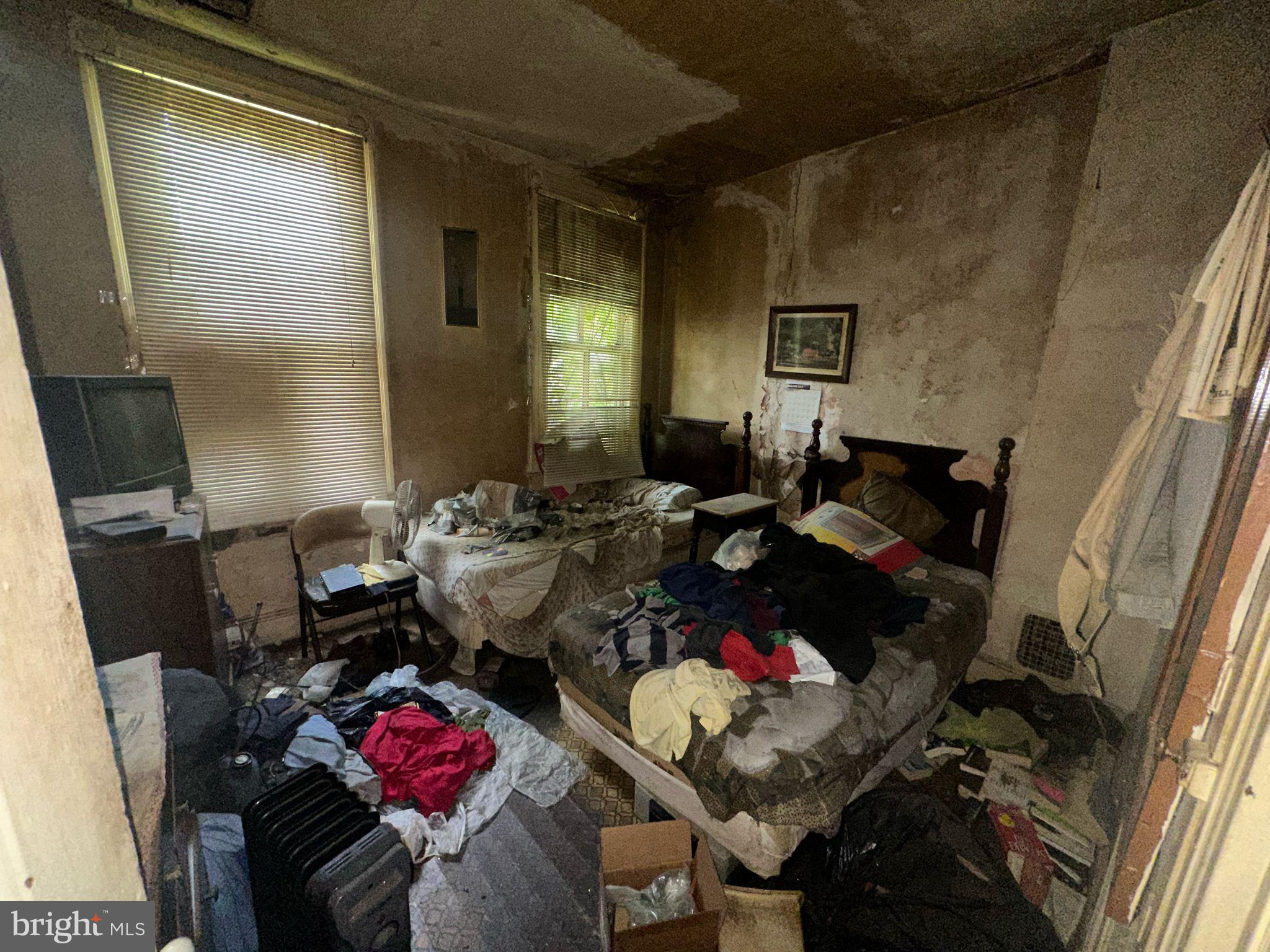 SANDTOWN-WINCHESTER - Residential