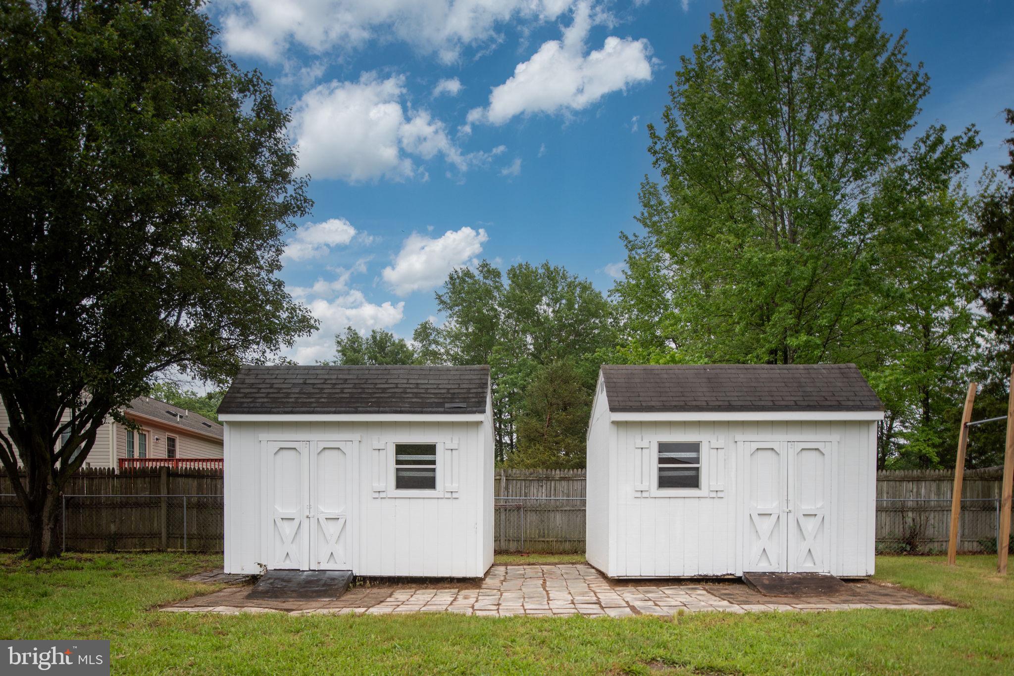 FALCON RIDGE - Residential