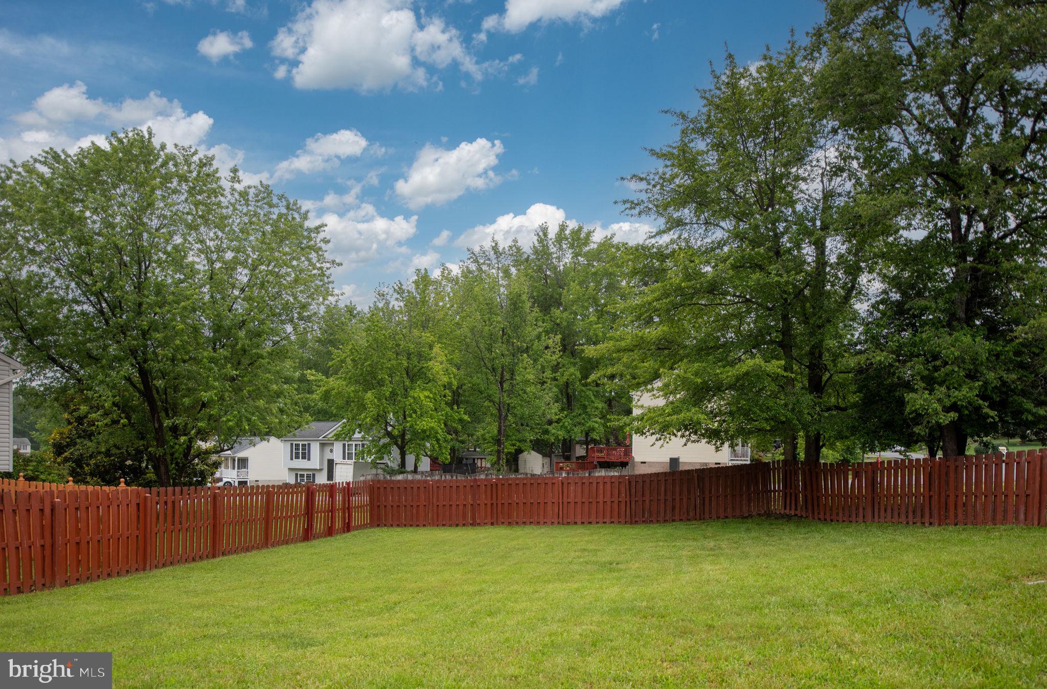 FALCON RIDGE - Residential