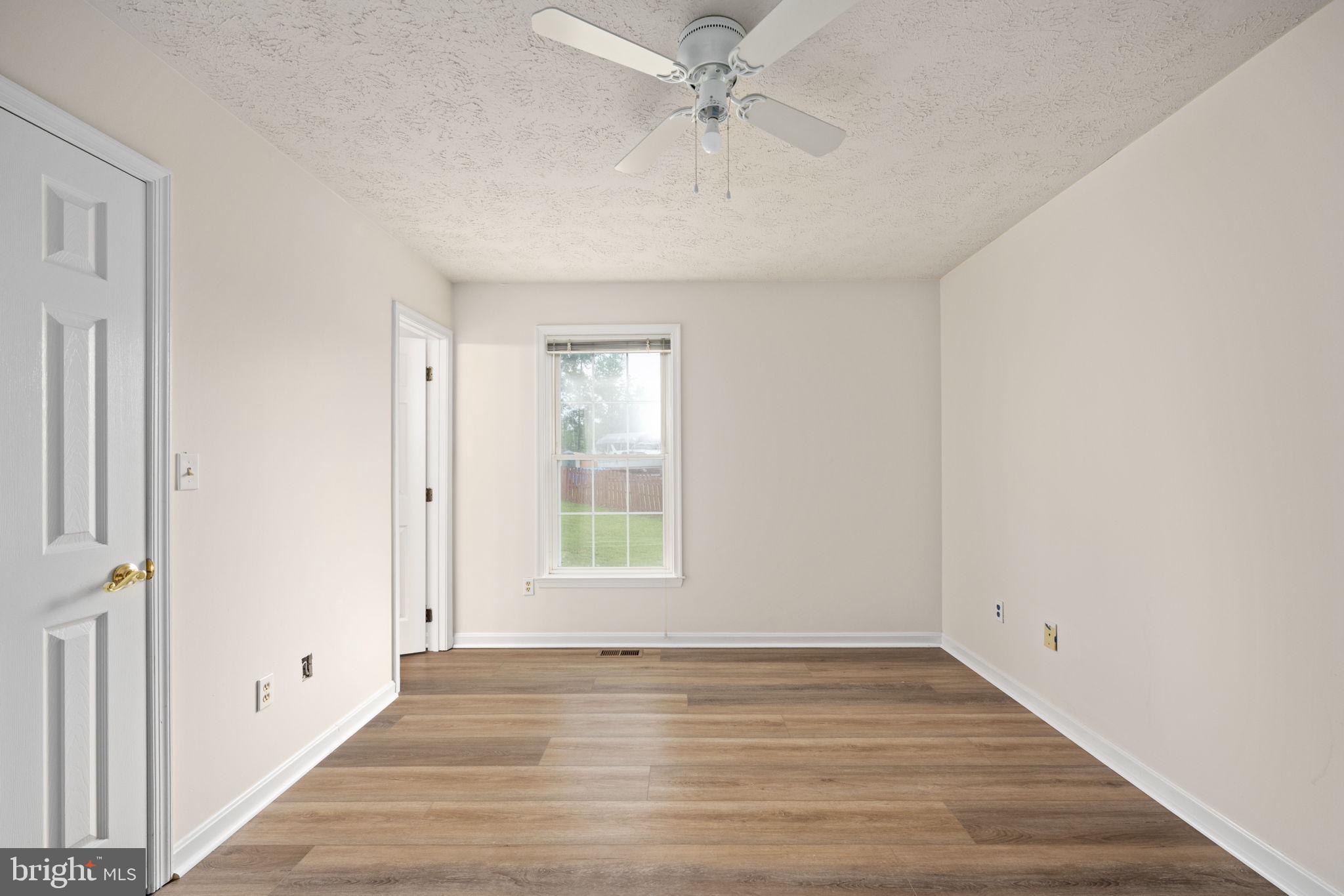 FALCON RIDGE - Residential