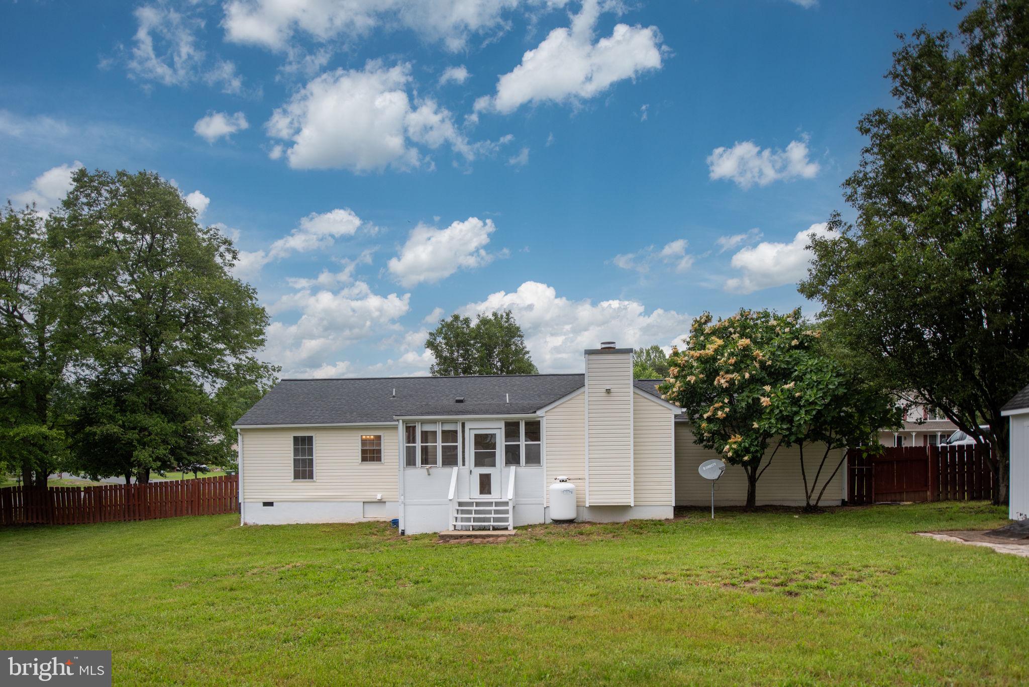 FALCON RIDGE - Residential