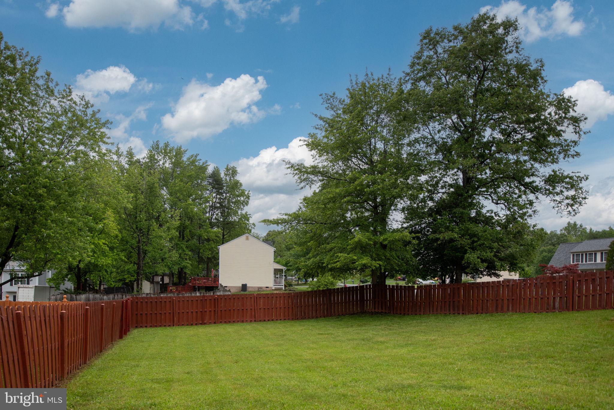 FALCON RIDGE - Residential