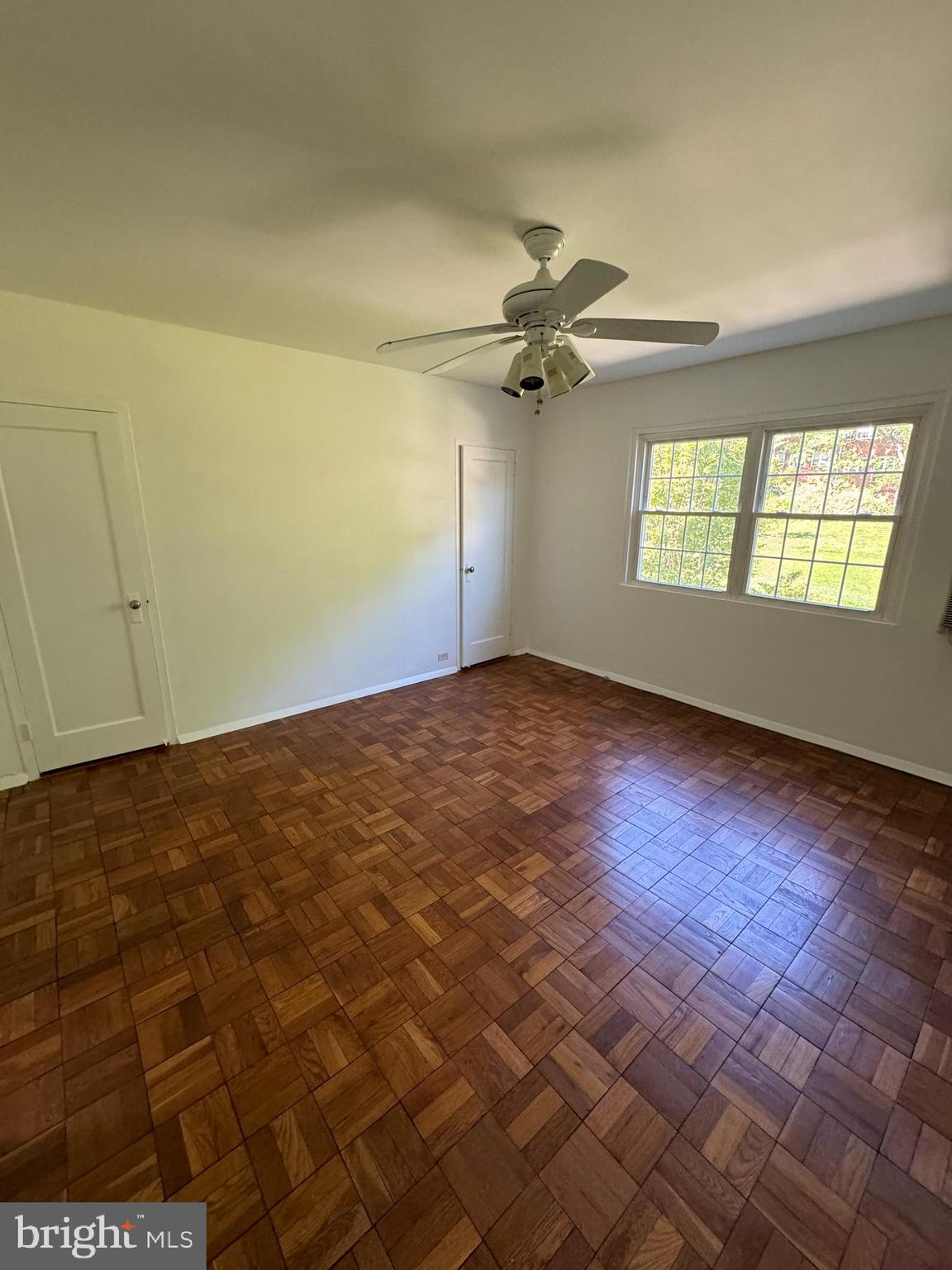 PARKFAIRFAX - Residential Lease