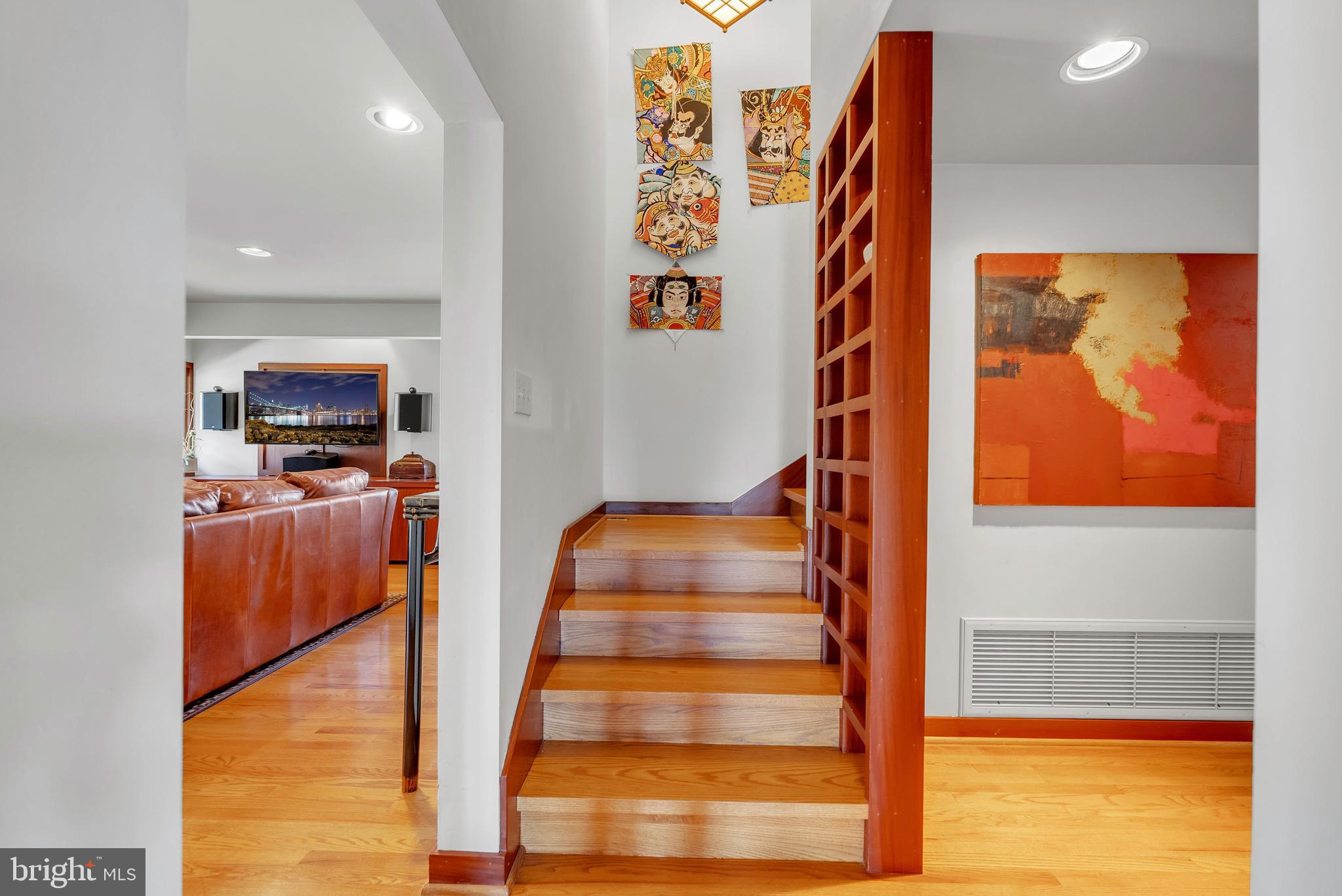 ANCHORAGE - Residential