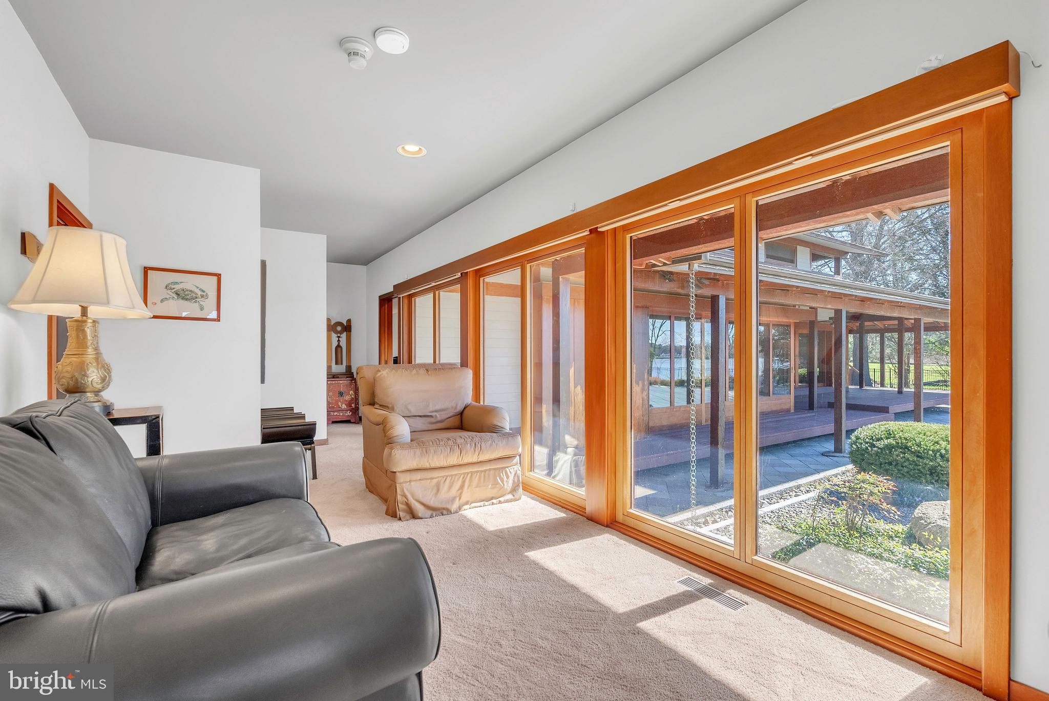 ANCHORAGE - Residential