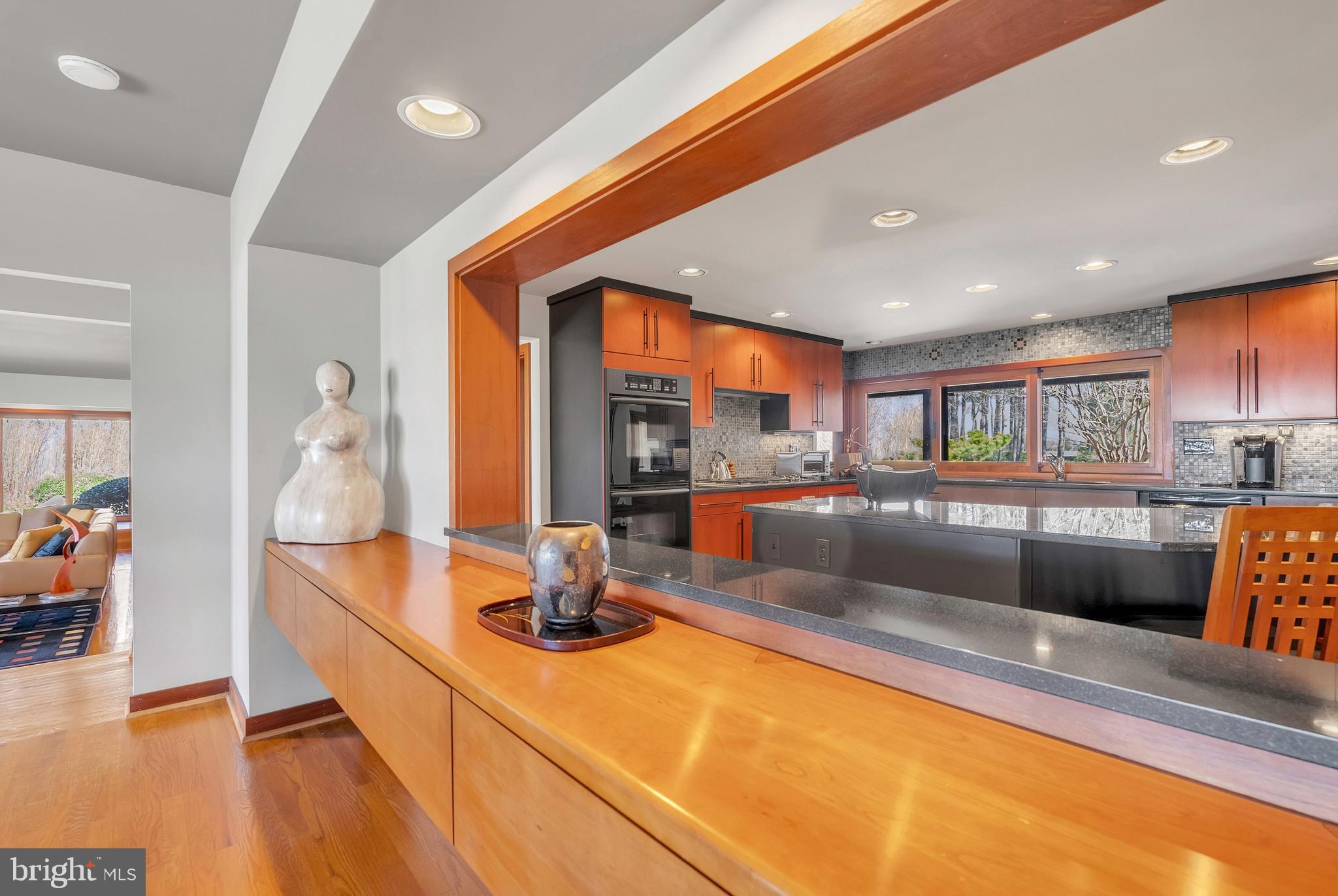 ANCHORAGE - Residential