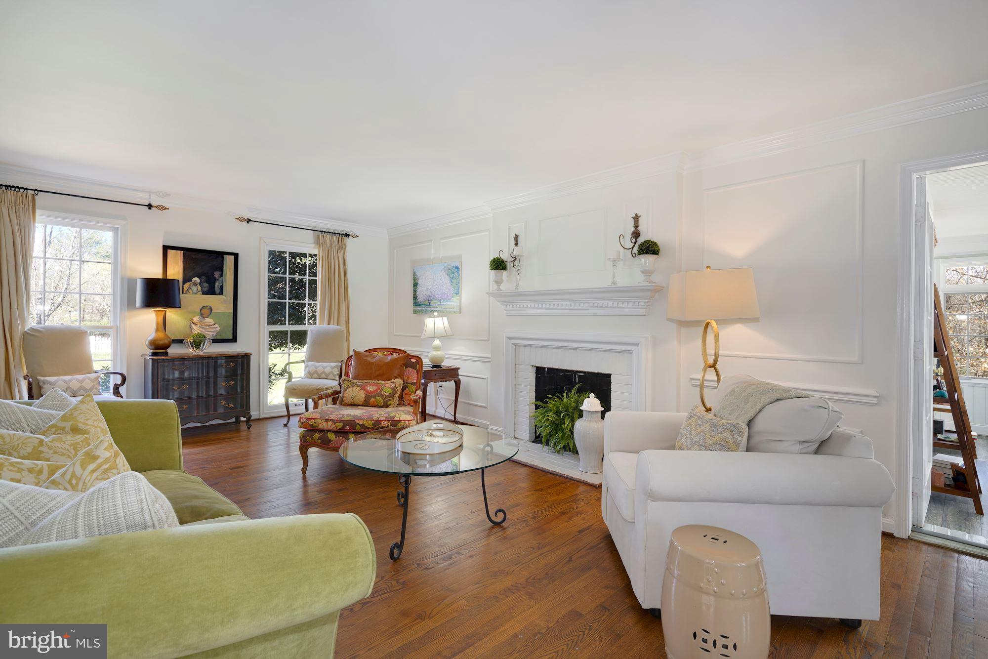 RIVERS EDGE - Residential