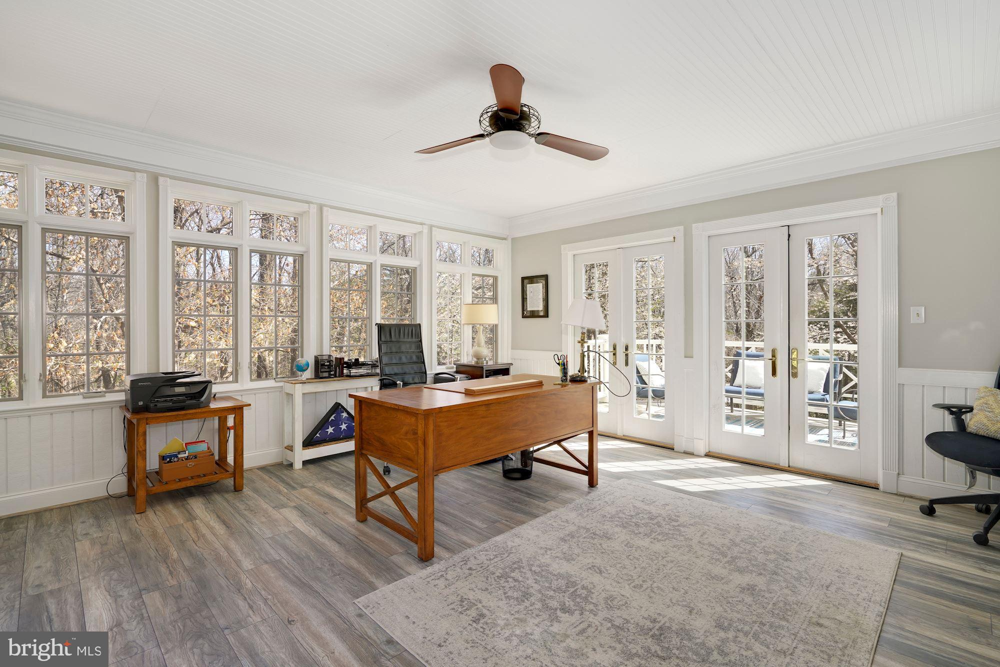 RIVERS EDGE - Residential