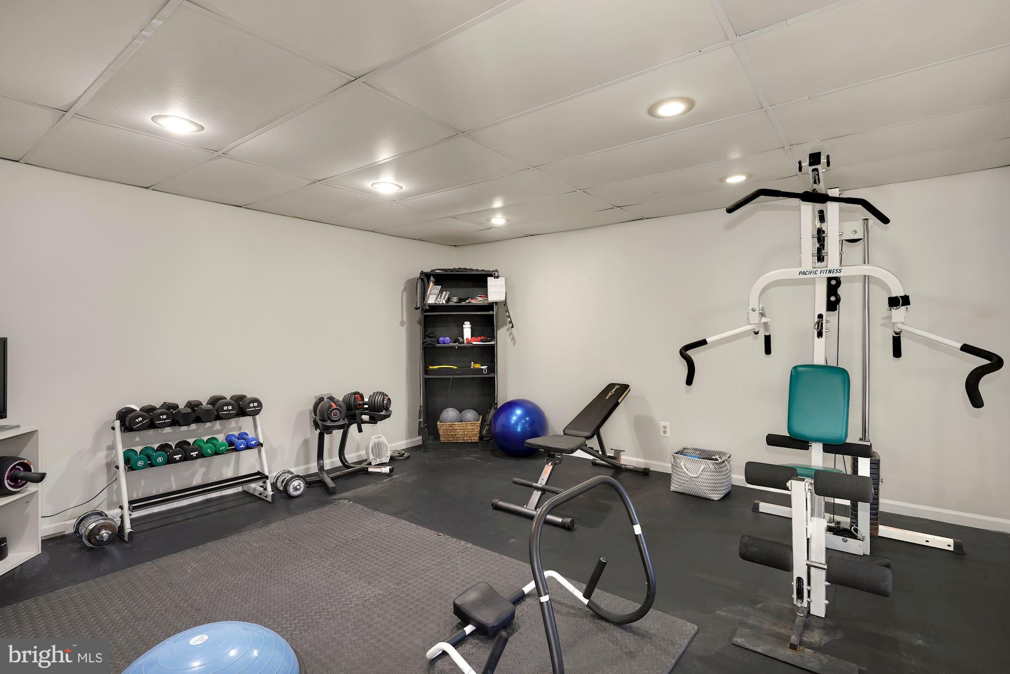 RIVERS EDGE - Residential