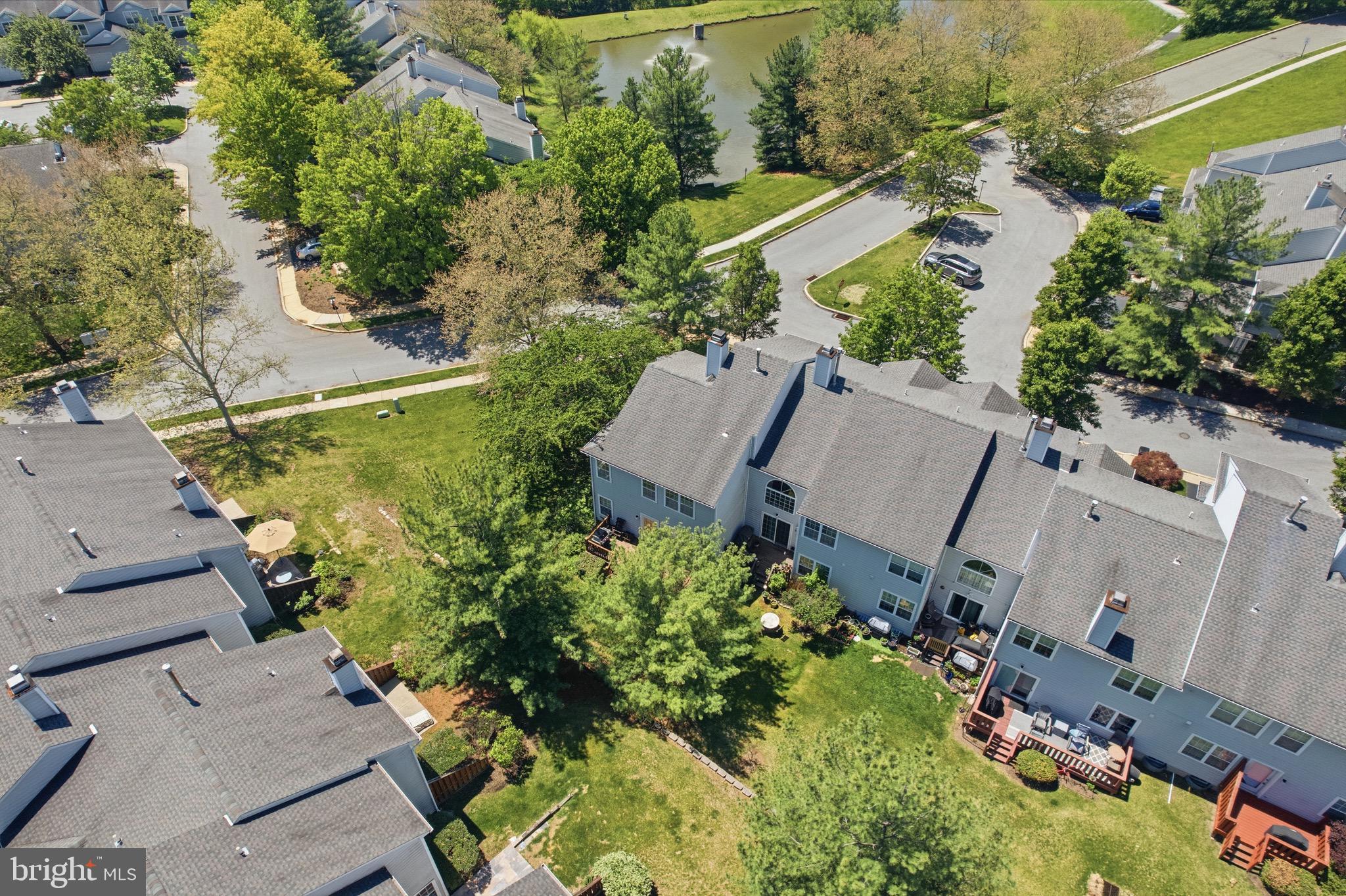 THORNHILL - Residential