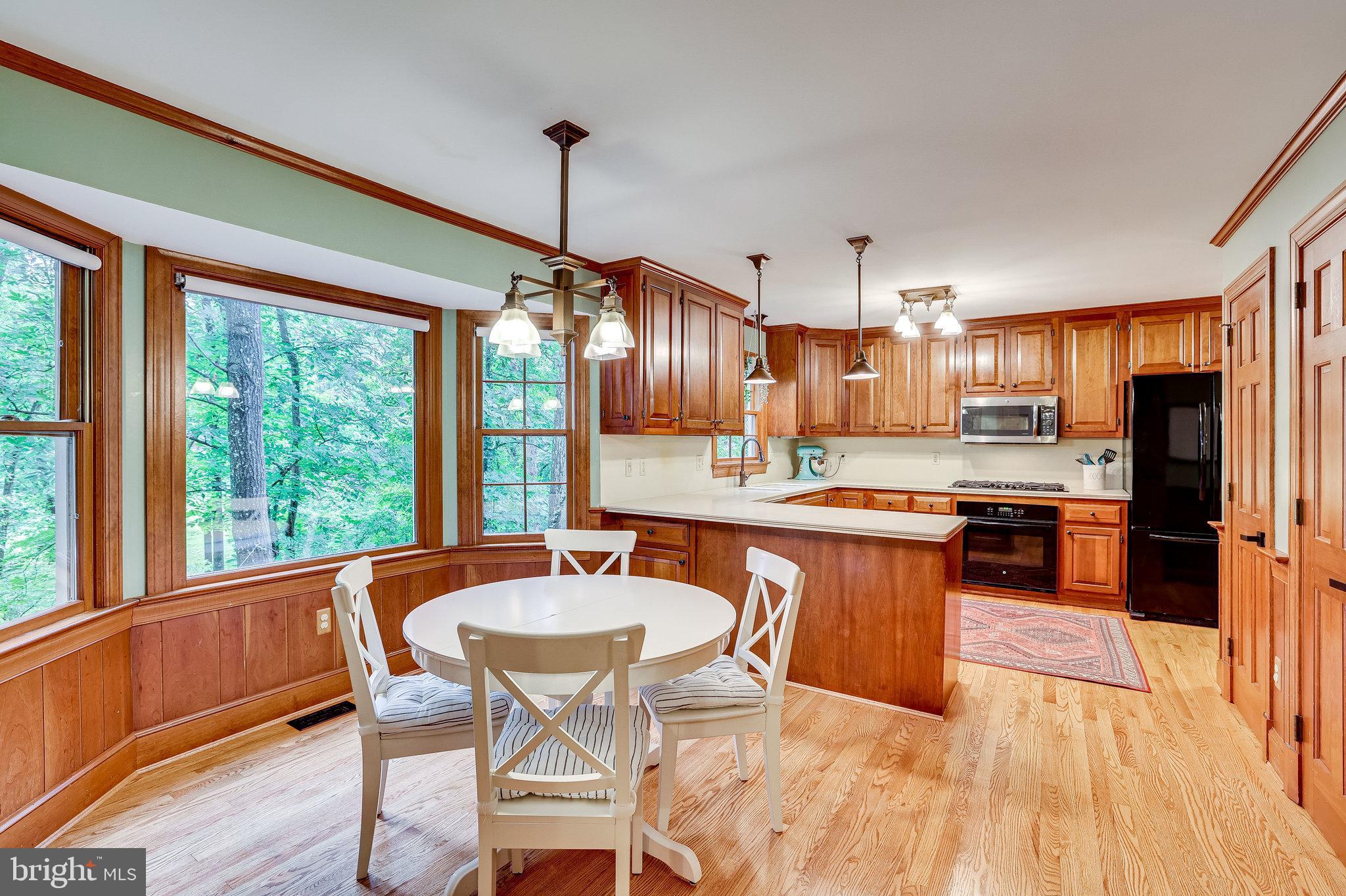 OWENS WOOD - Residential Lease