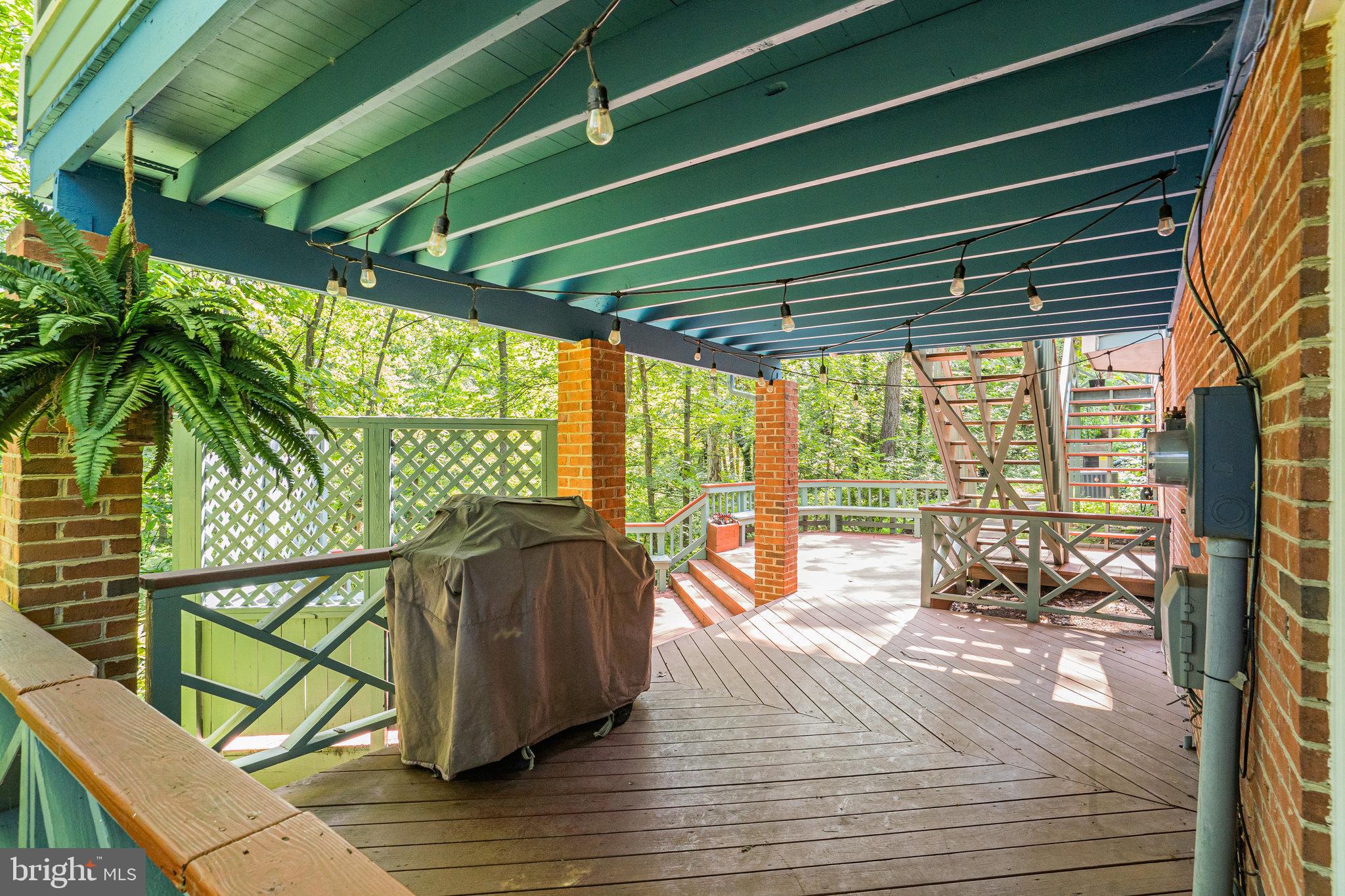 OWENS WOOD - Residential Lease