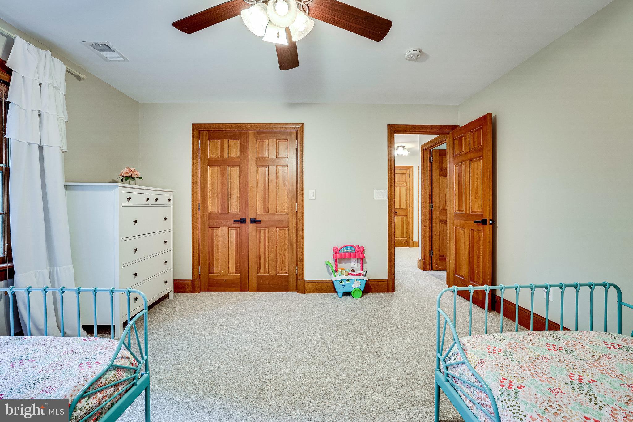 OWENS WOOD - Residential Lease