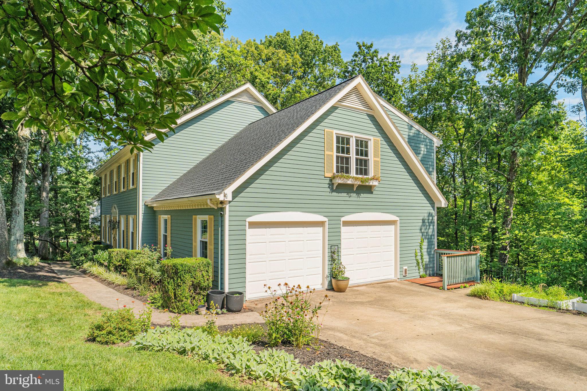 OWENS WOOD - Residential Lease