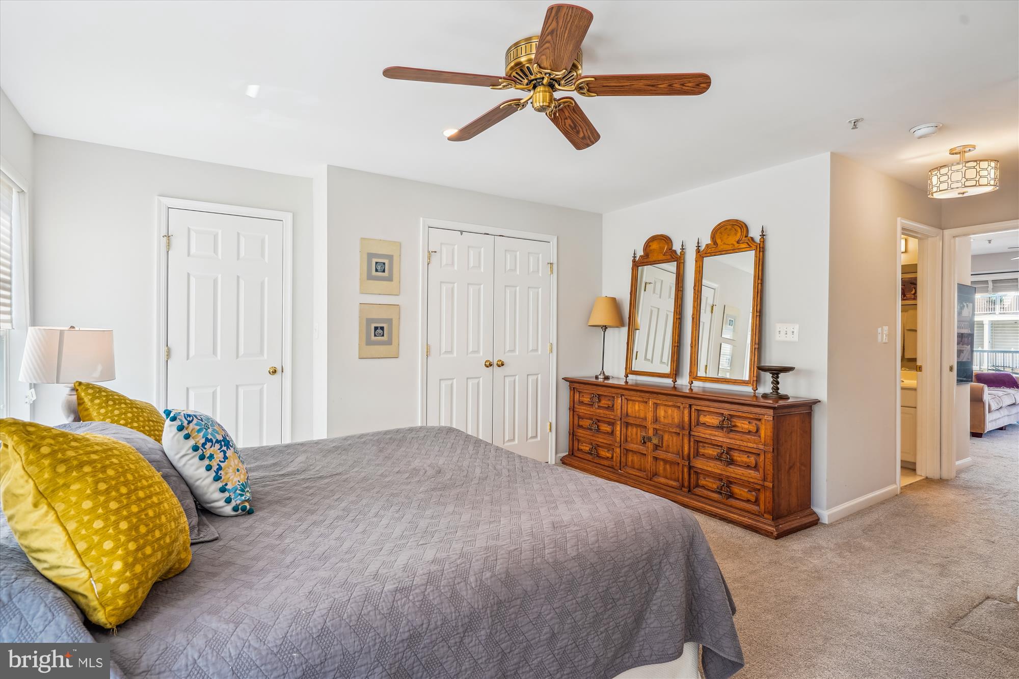 LAKELANDS - Residential