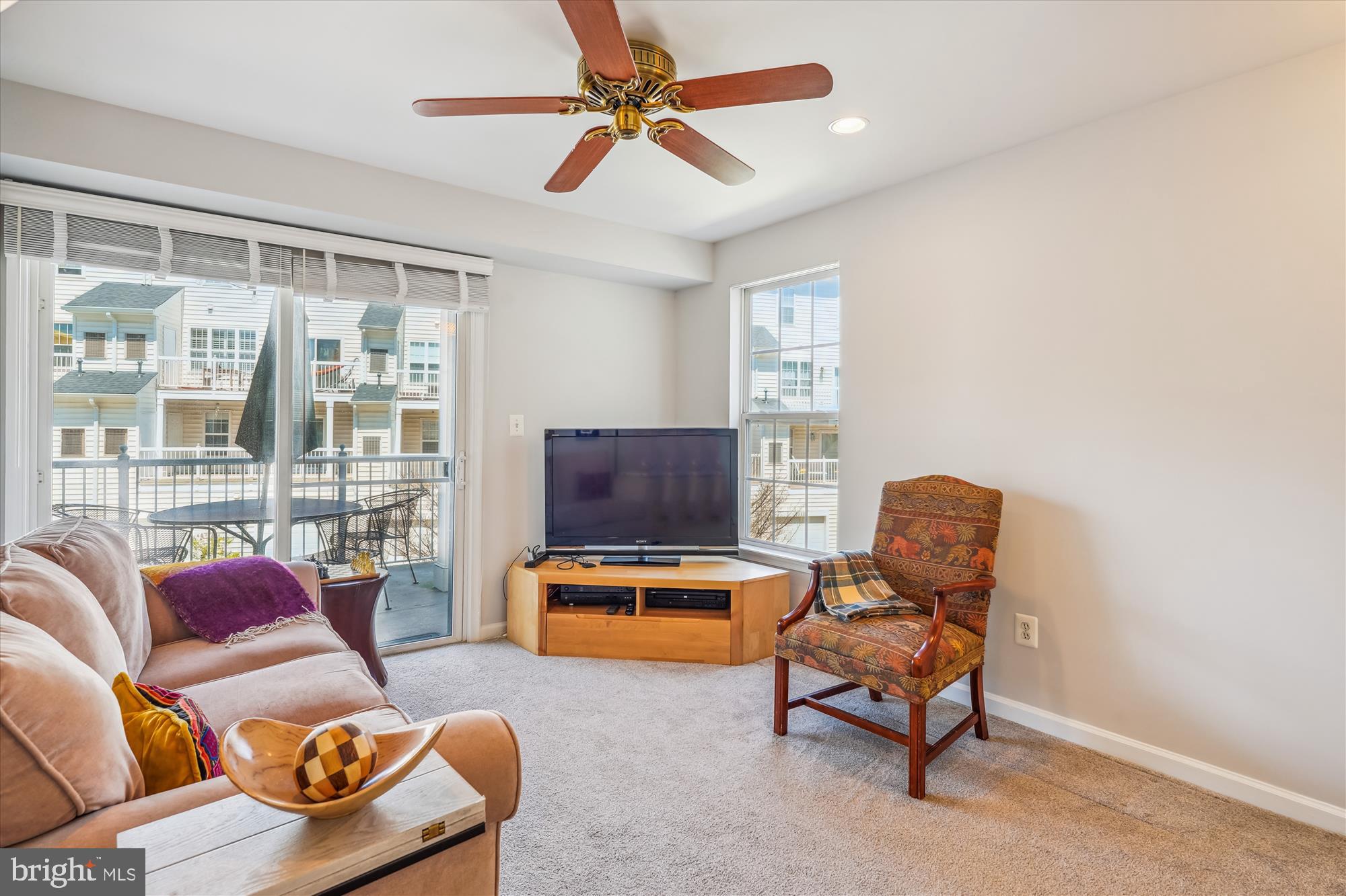 LAKELANDS - Residential