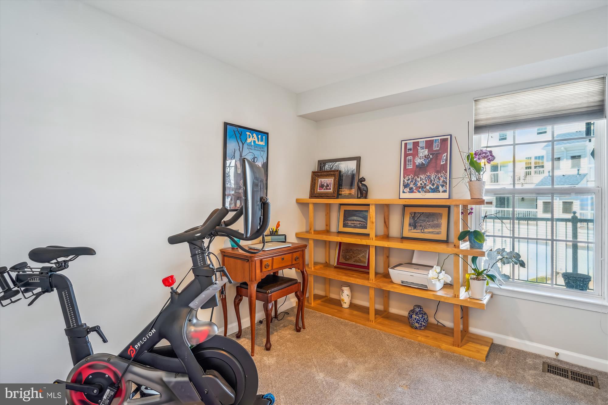 LAKELANDS - Residential