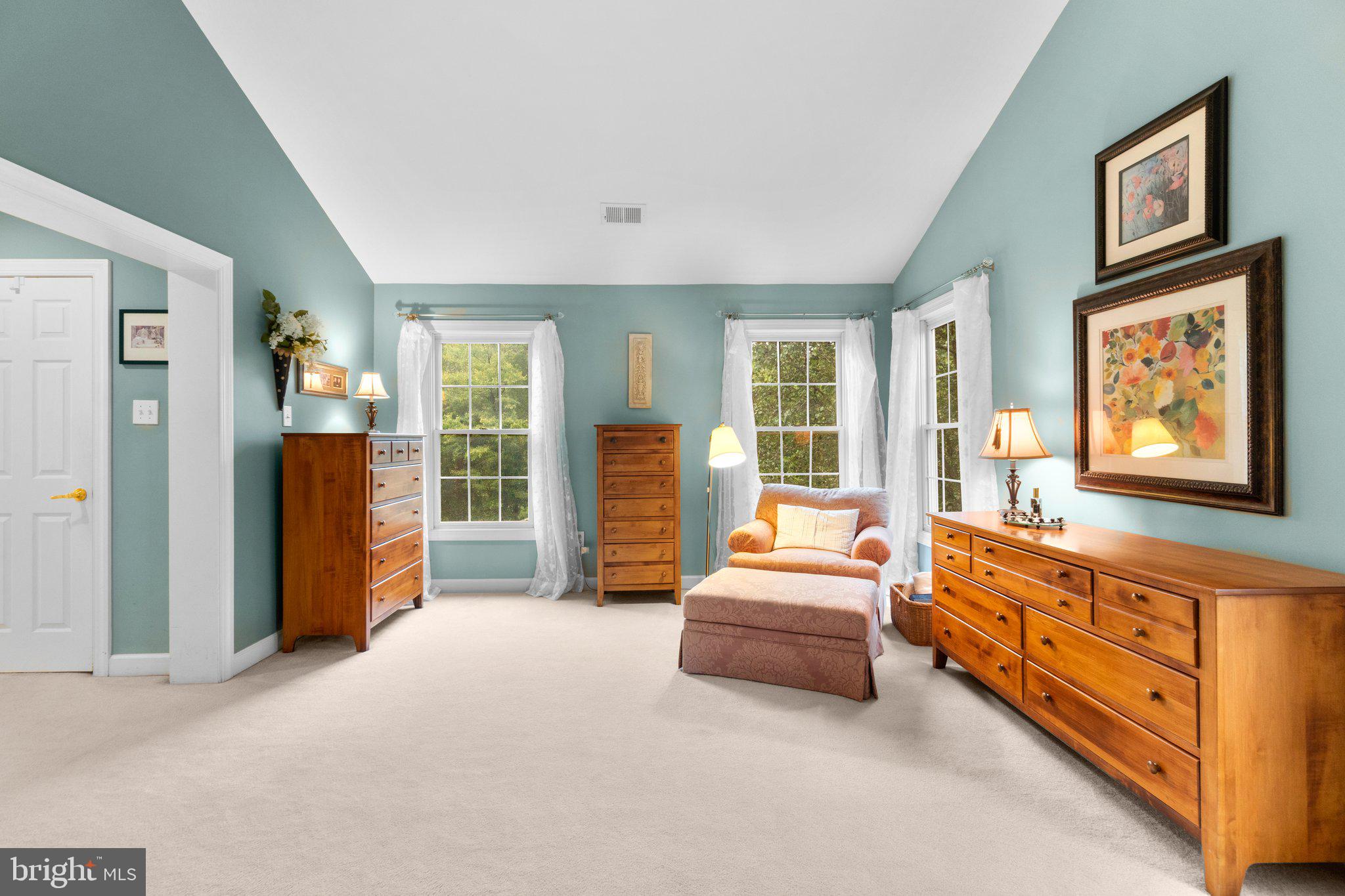 WILLOWS OF POTOMAC - Residential