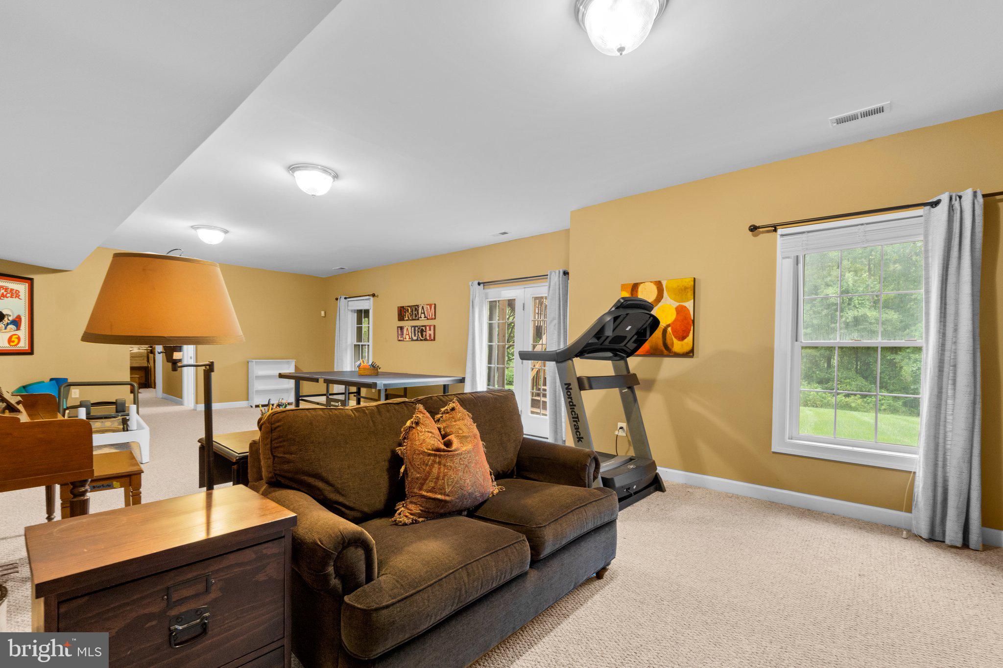 WILLOWS OF POTOMAC - Residential