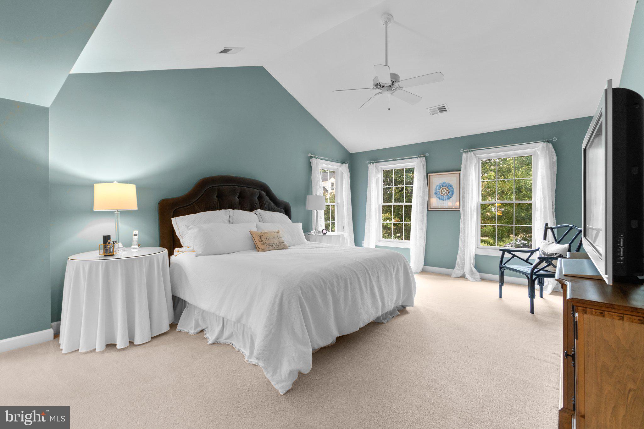 WILLOWS OF POTOMAC - Residential