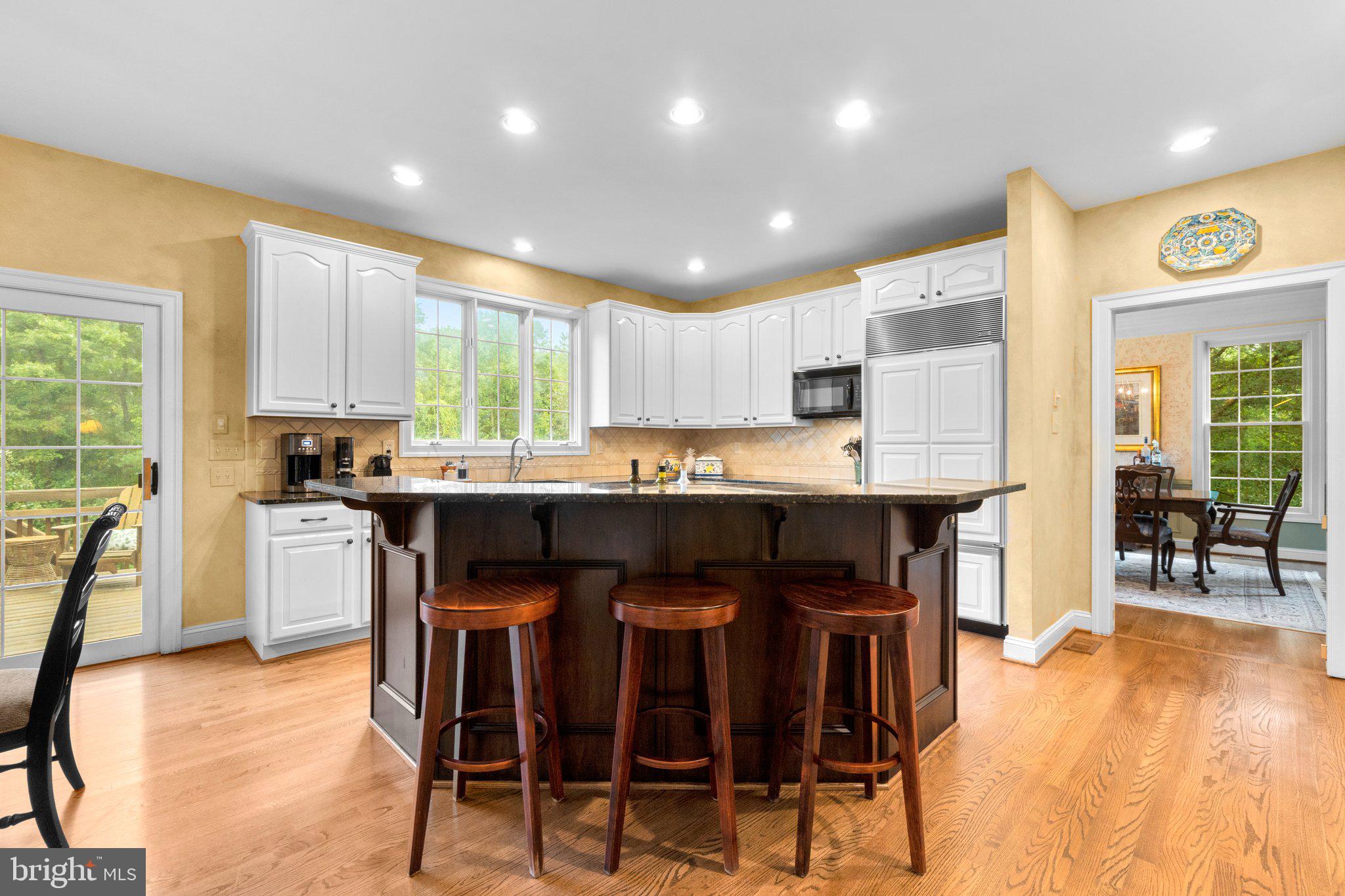 WILLOWS OF POTOMAC - Residential